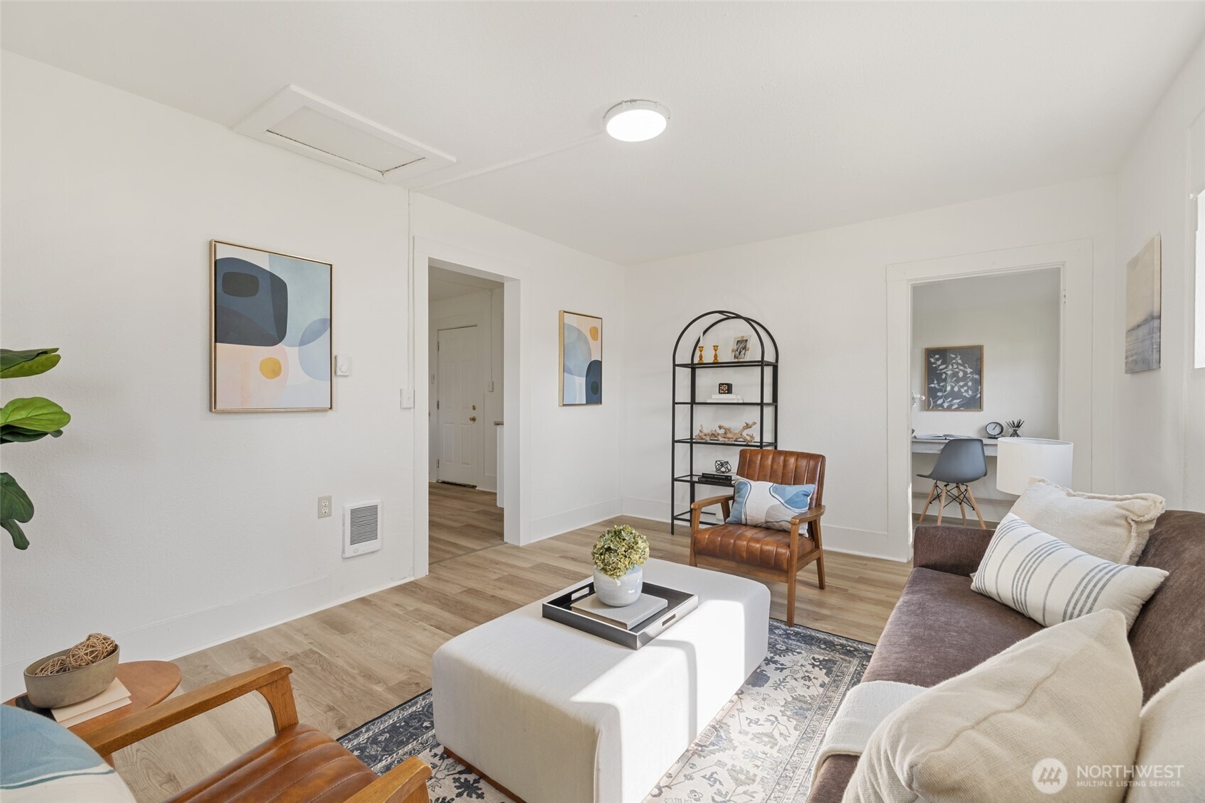 4715 S Orcas Street Property Photo 30