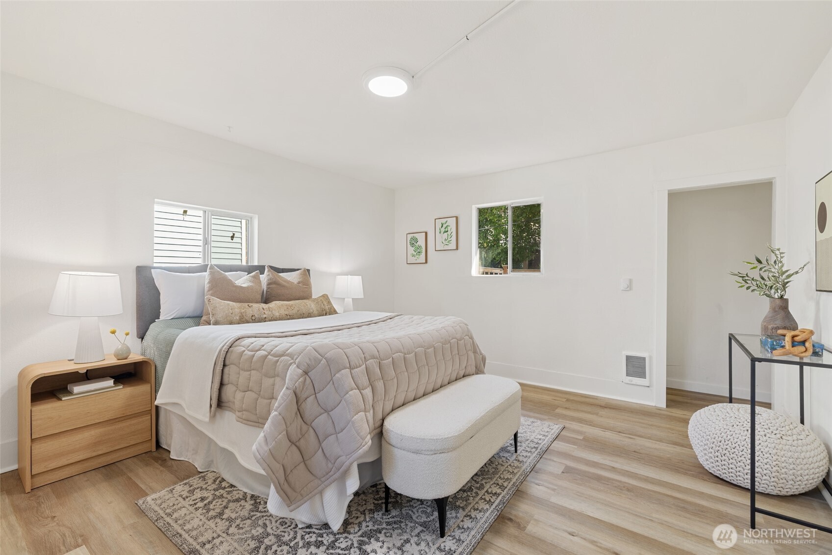 4715 S Orcas Street Property Photo 33