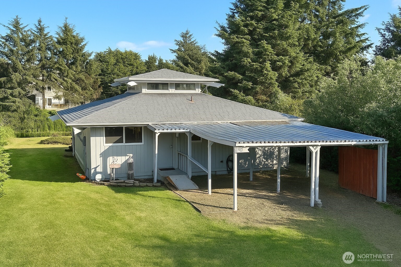 121 Tahola Street Property Photo 1