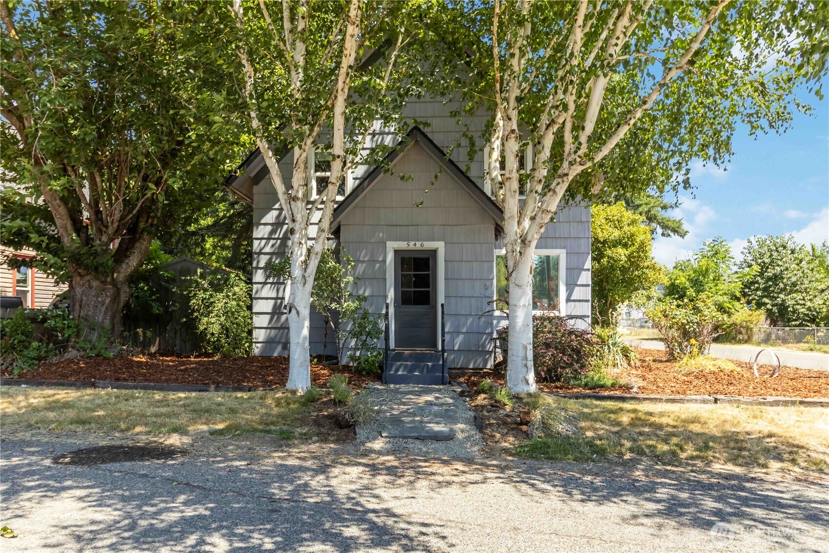 546 4th Avenue Property Photo 1