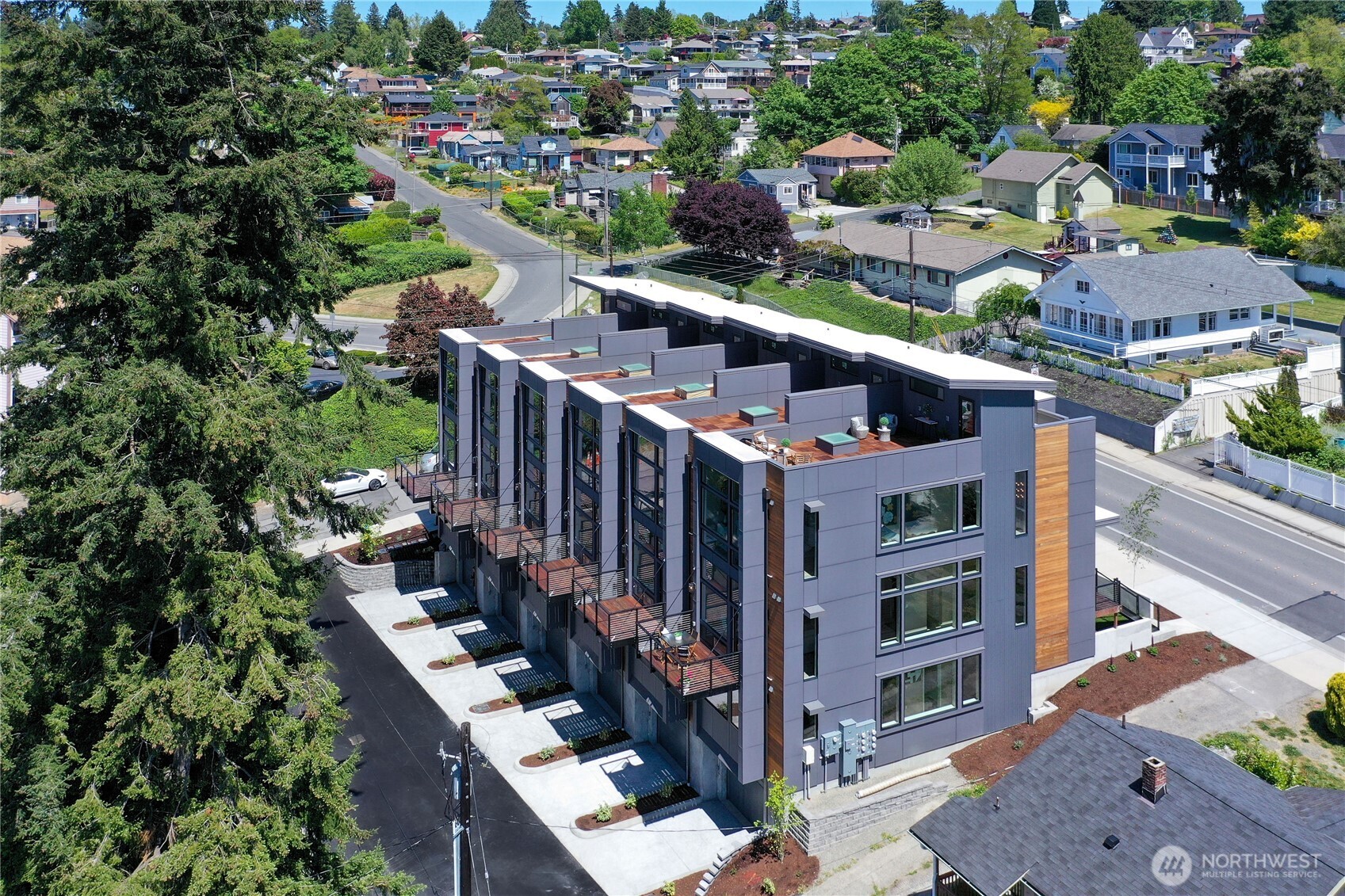 1149 Wheaton Way Property Photo 9