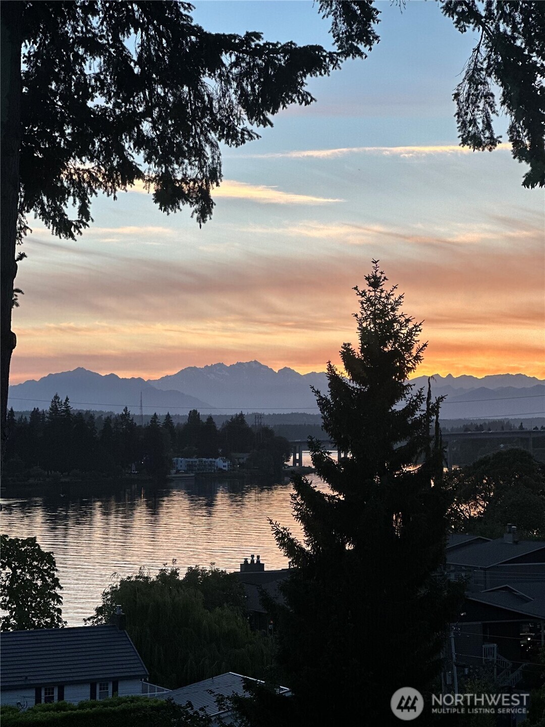 1149 Wheaton Way Property Photo 10