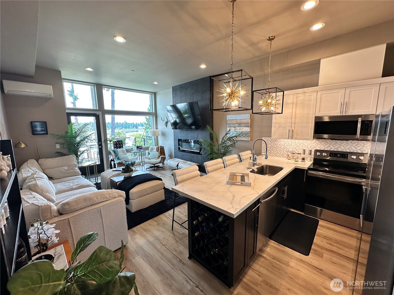 1149 Wheaton Way Property Photo 18