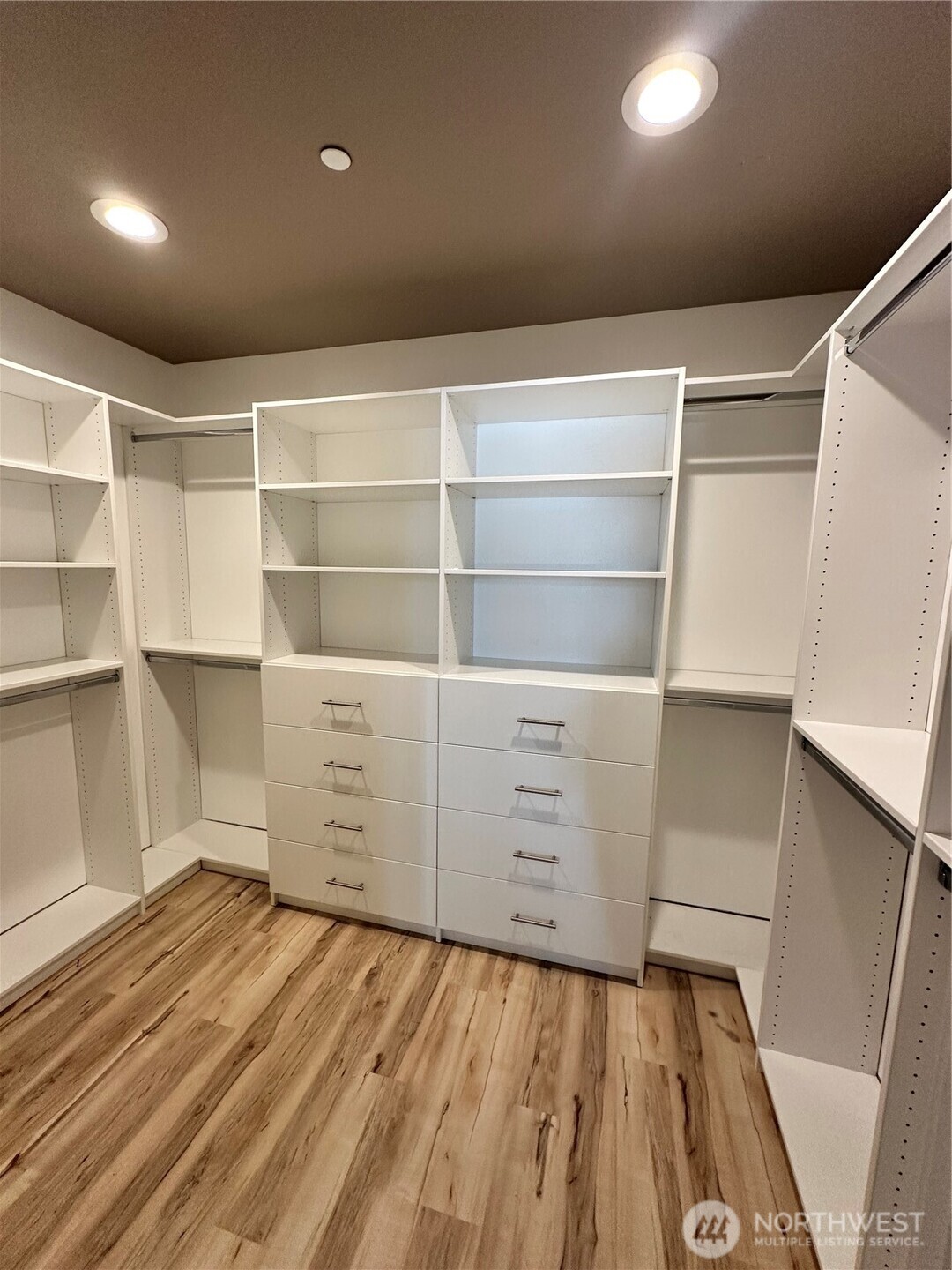 1149 Wheaton Way Property Photo 25