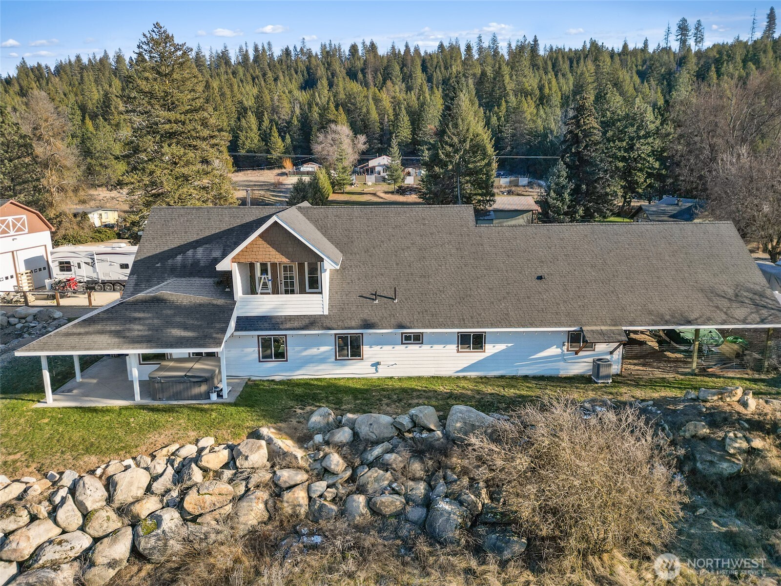 39605 N Elk-chattaroy Road Property Photo 32