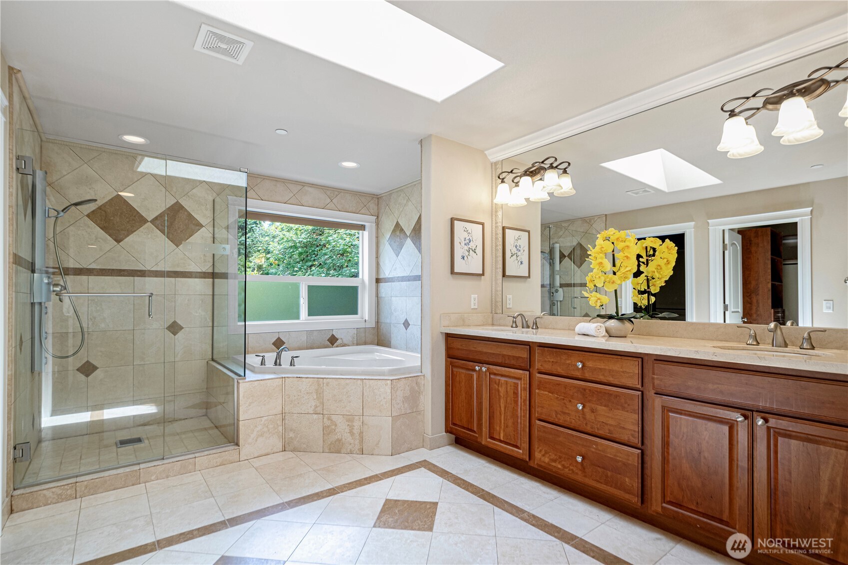 15025 Se 43rd Street Property Photo 24