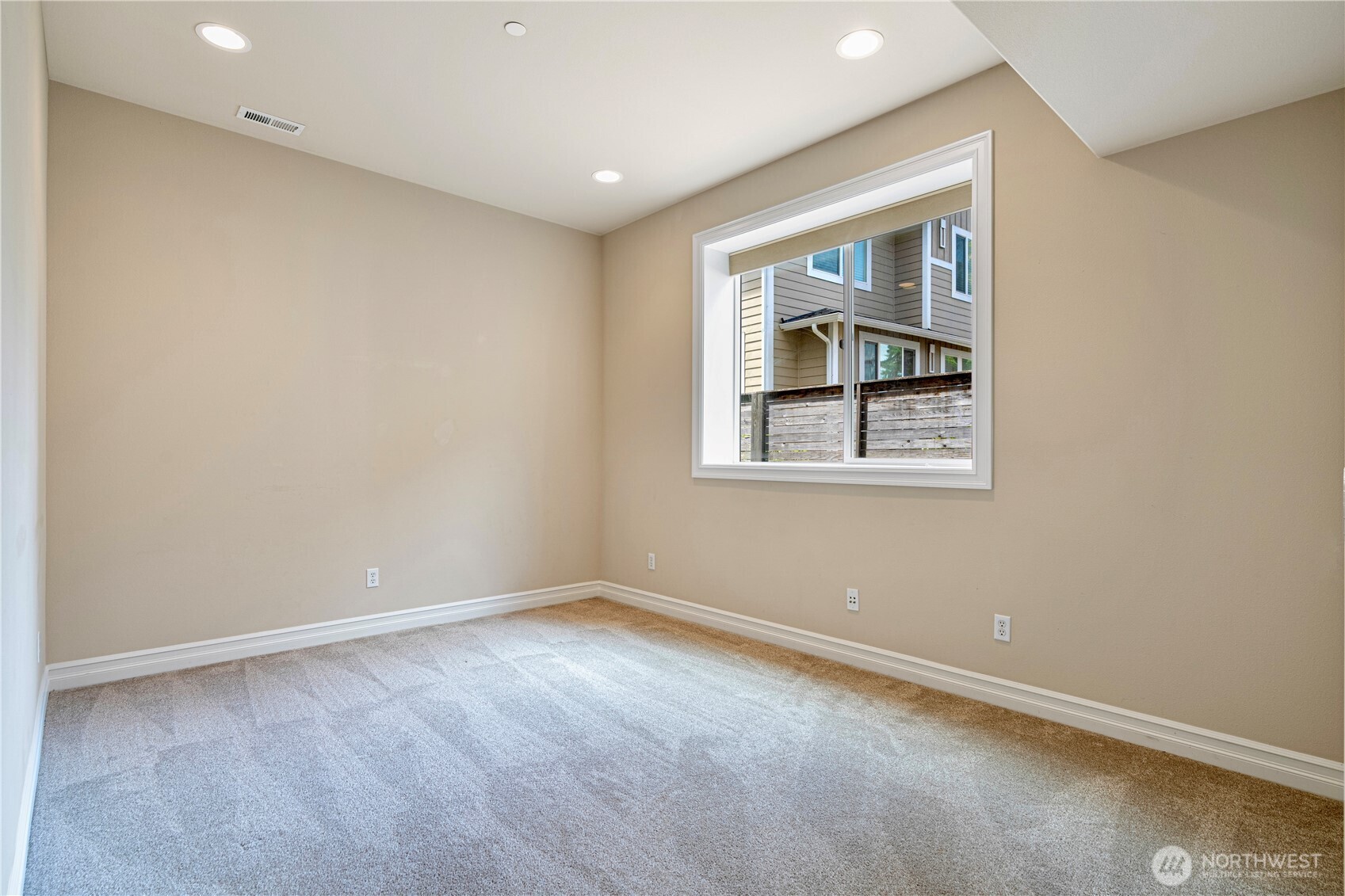 15025 Se 43rd Street Property Photo 33