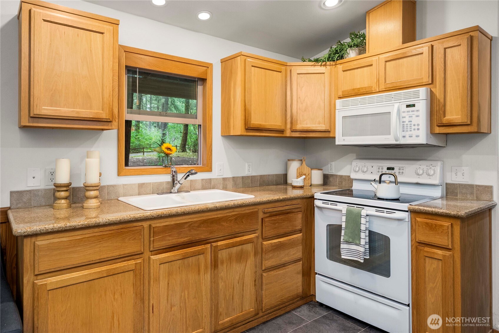 1546 Reservation Road 62 Property Photo 7