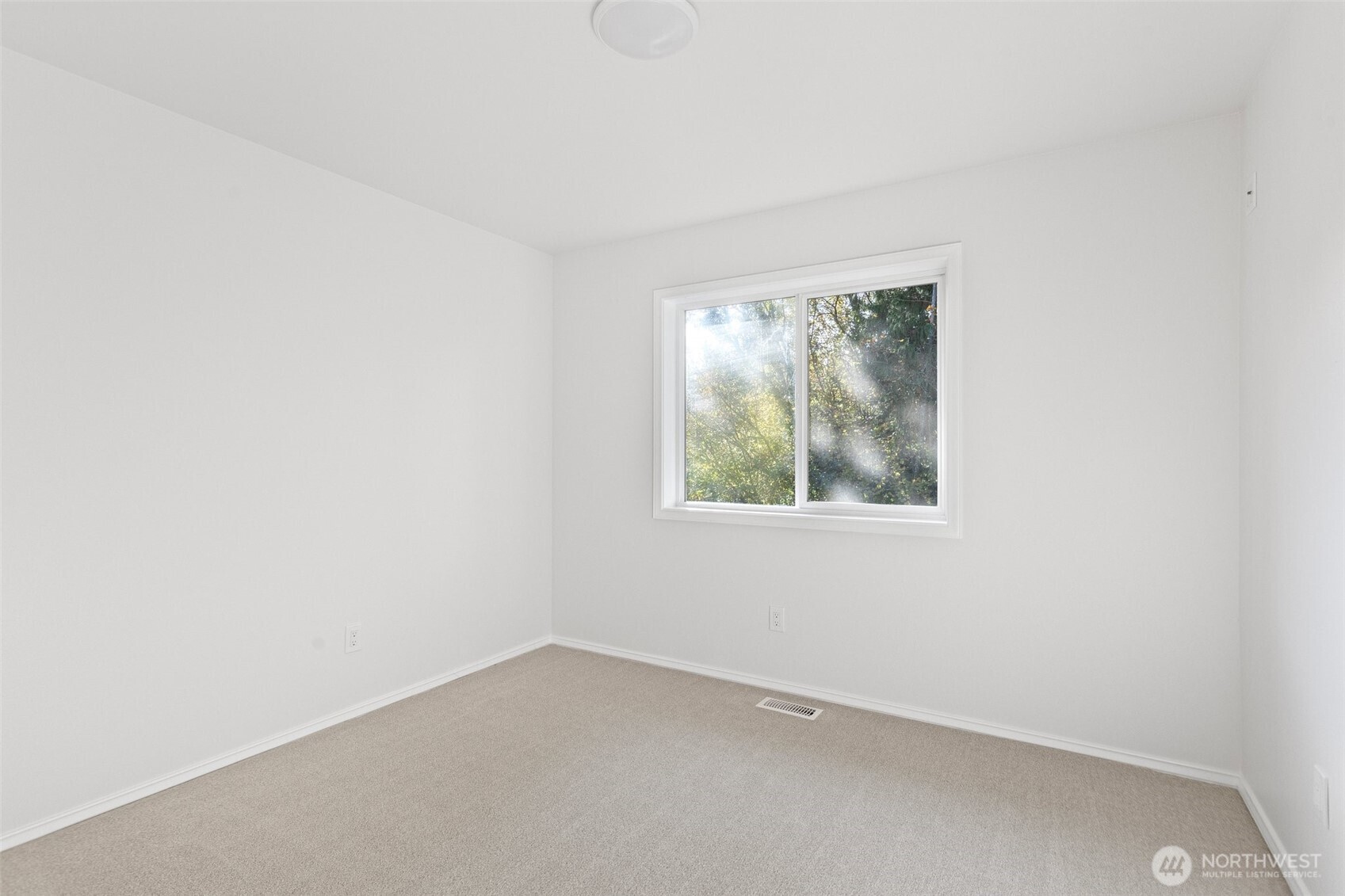 11511 188th Street Property Photo 18