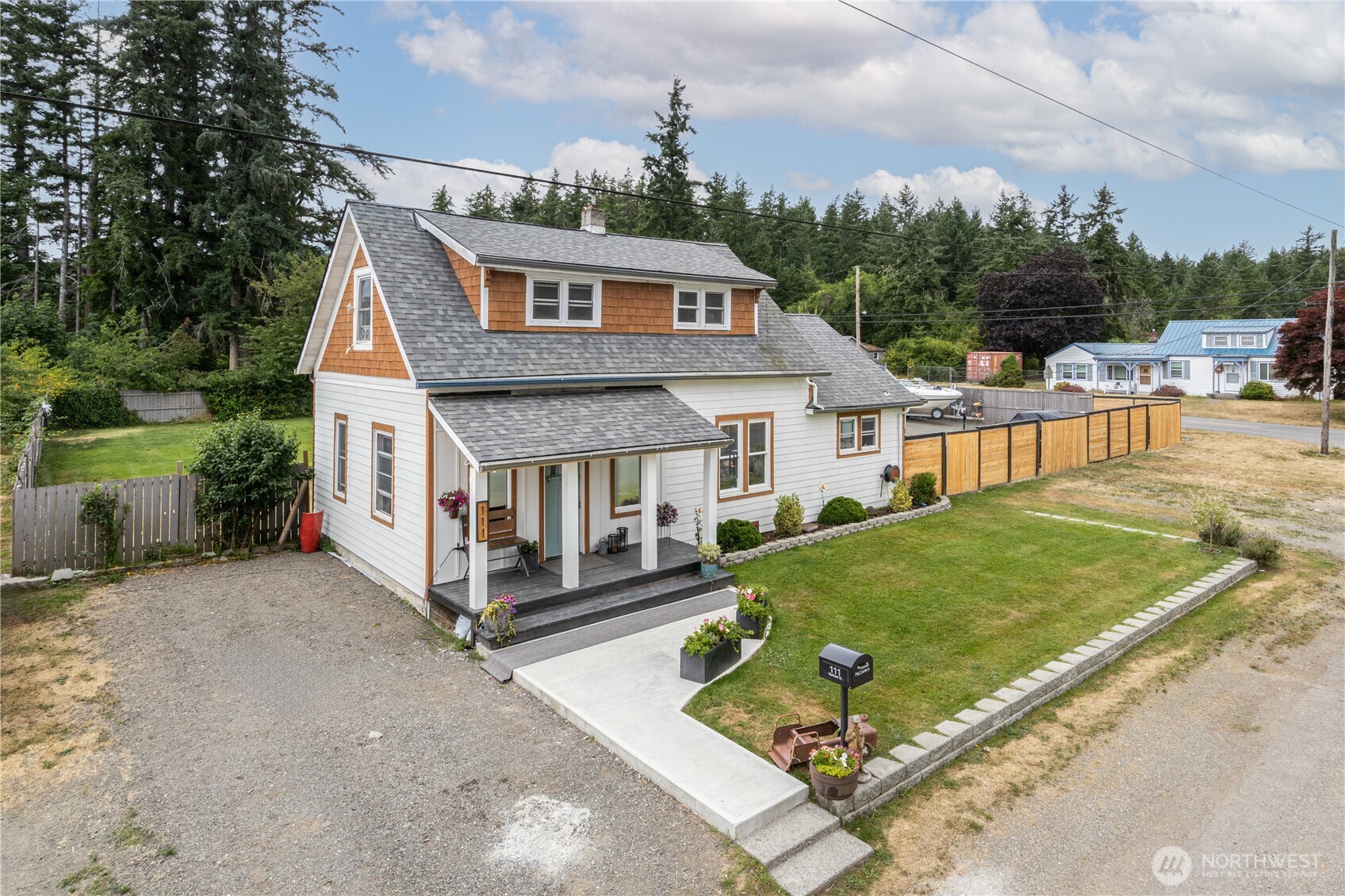 111 Herbert Street Property Photo 22