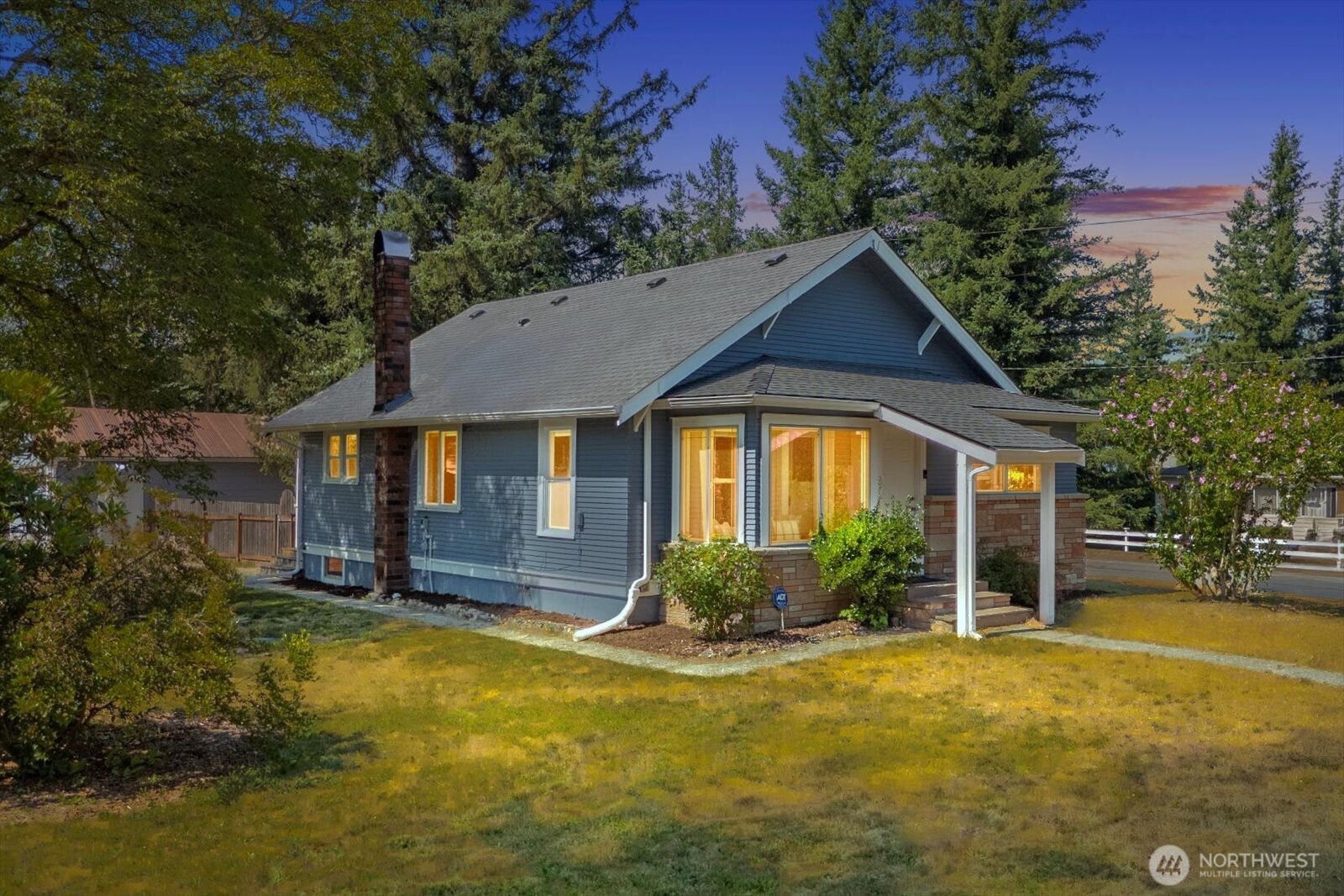 157 8th Street Property Photo 1