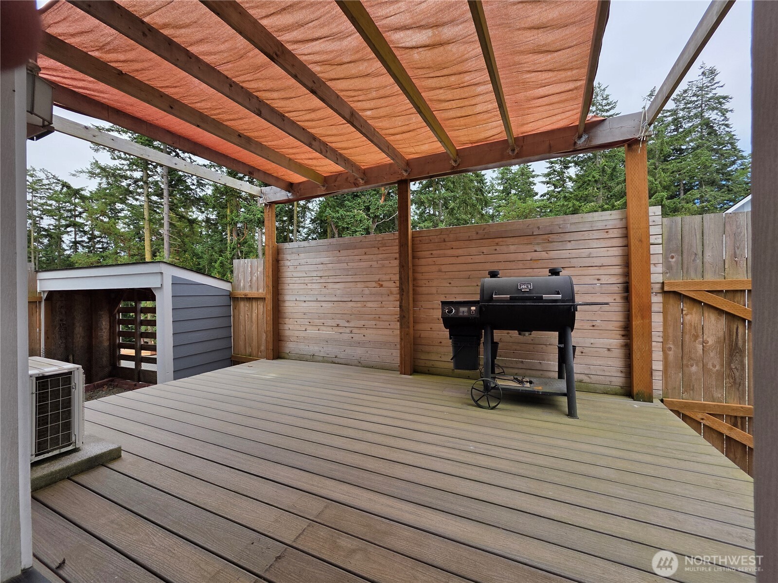 408 Eddy Court Property Photo 10