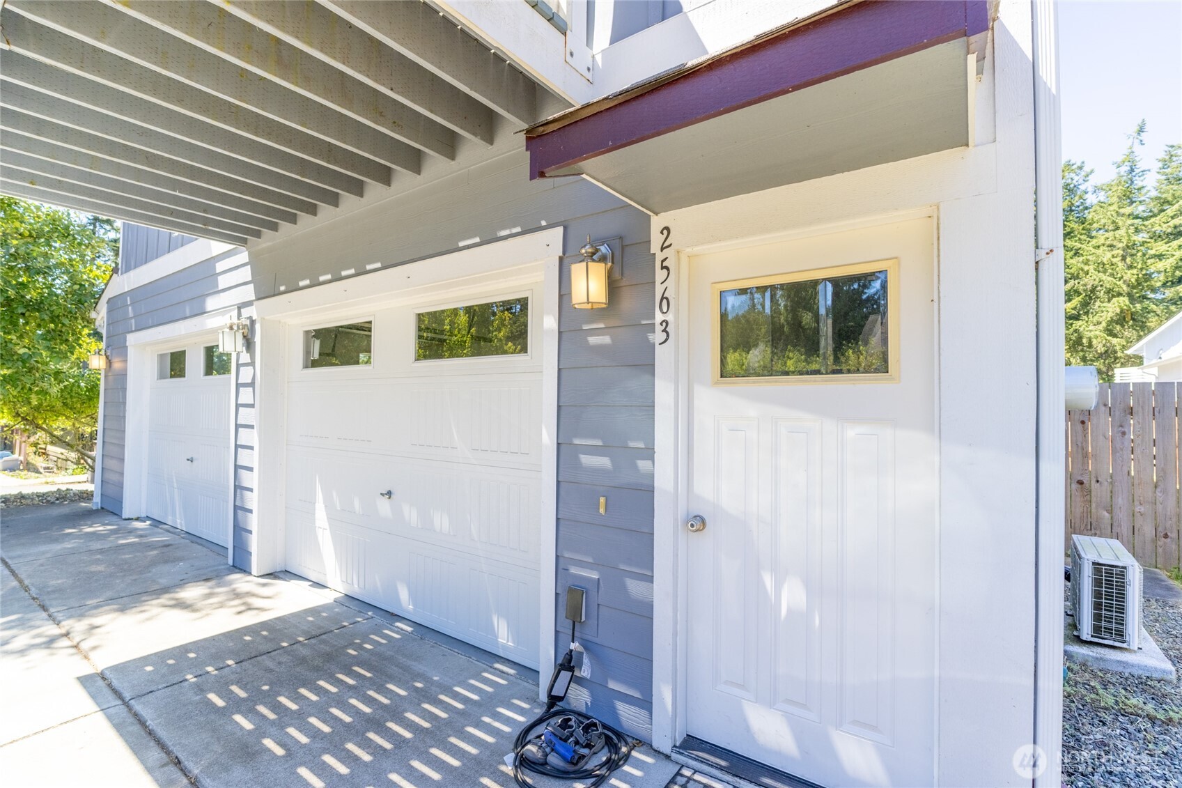 408 Eddy Court Property Photo 28