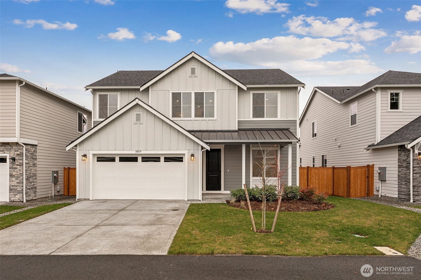 18019 139th Place 19 Property Photo 1