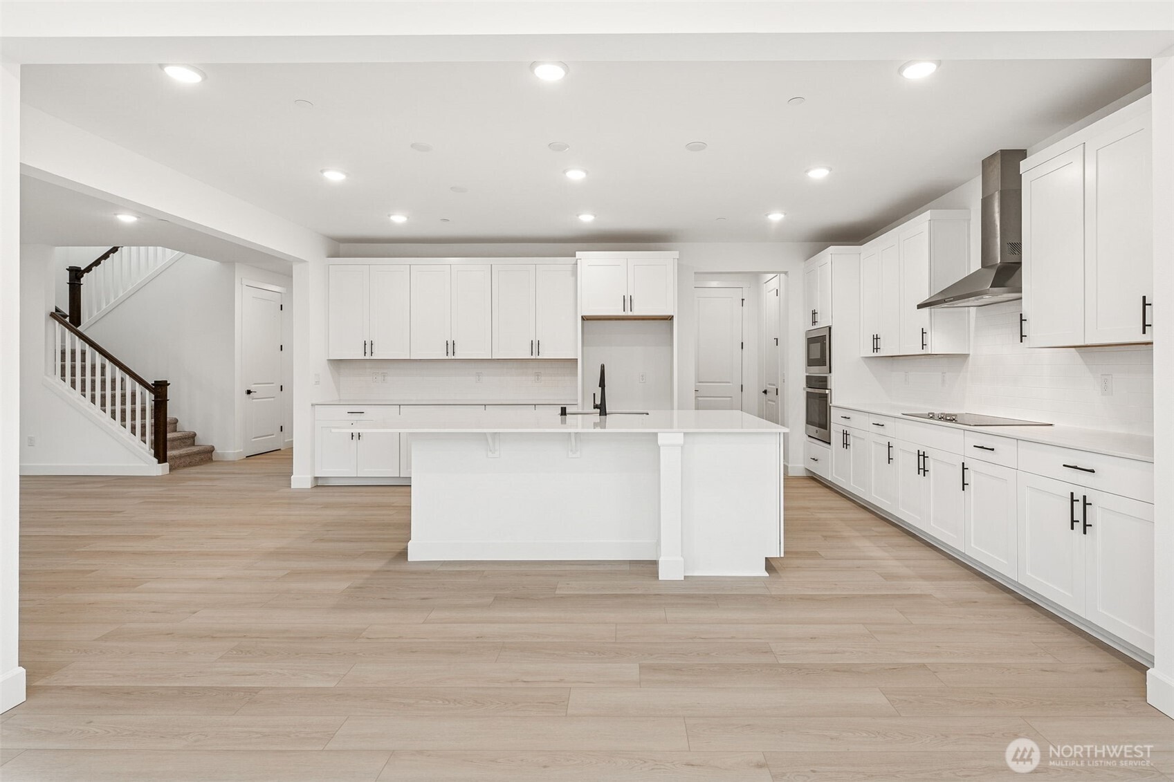 18019 139th Place 19 Property Photo 4