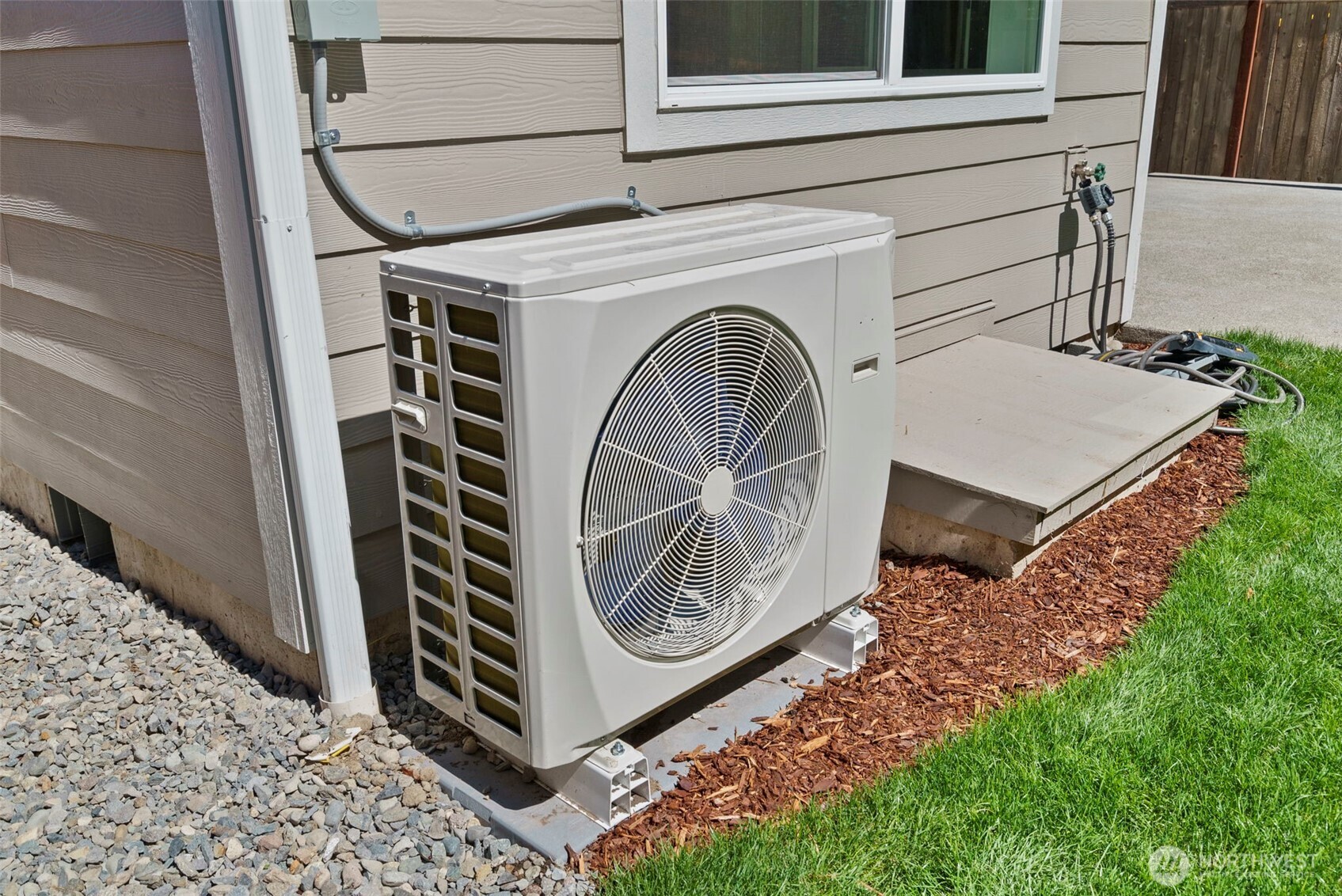 1421 89th Avenue Property Photo 31