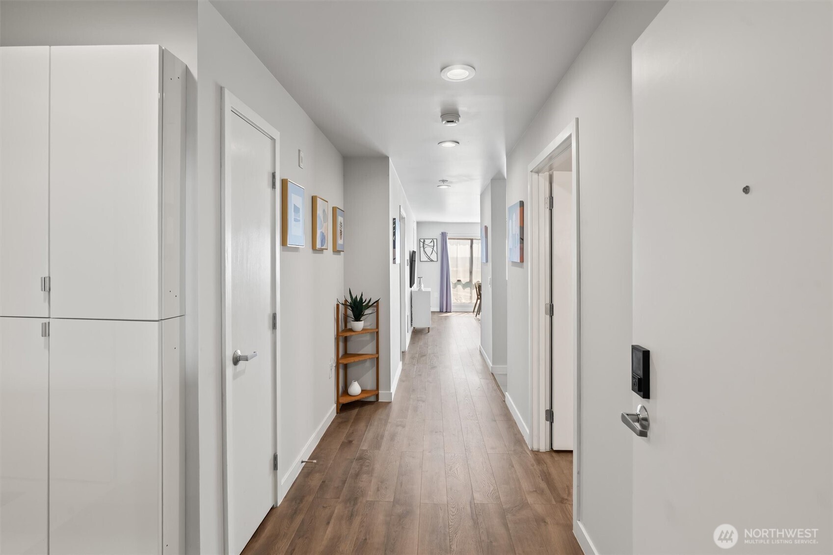 321 10th Avenue 705 Property Photo 7