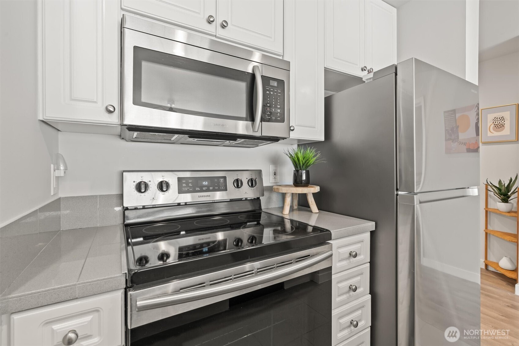 321 10th Avenue 705 Property Photo 16