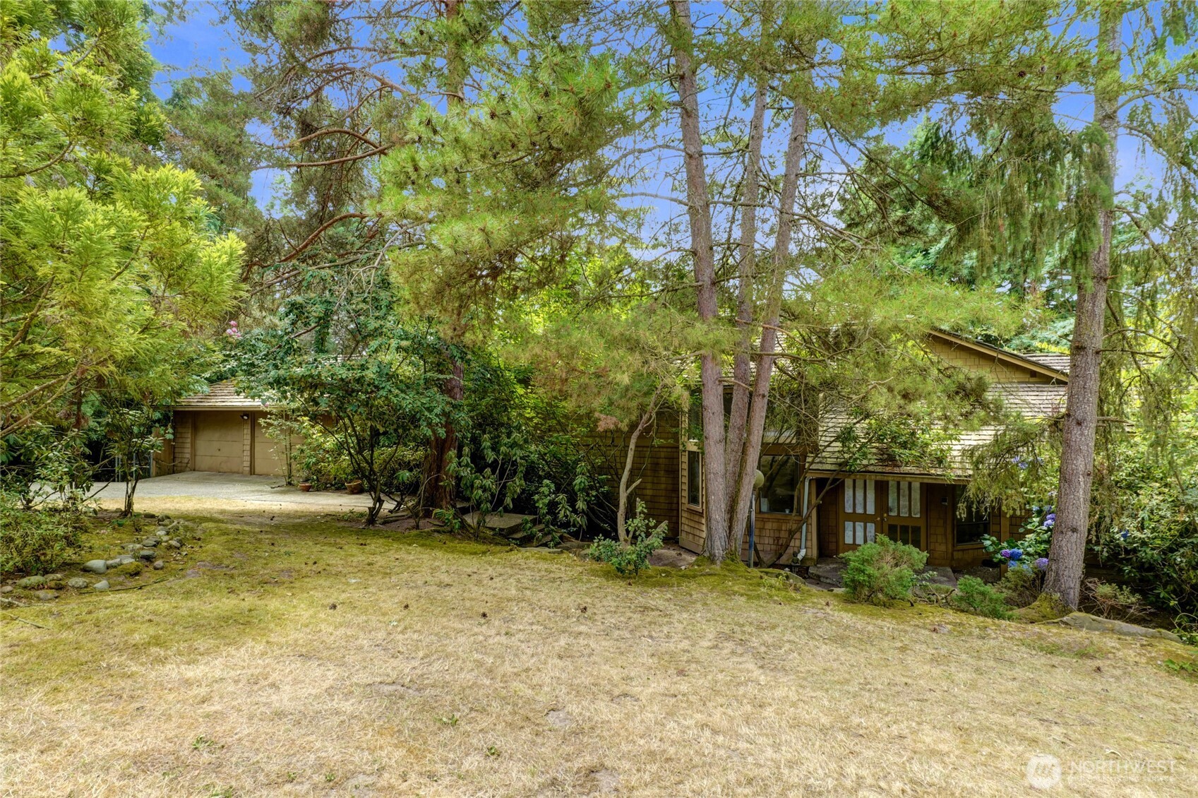 2305 88th Street Property Photo 1