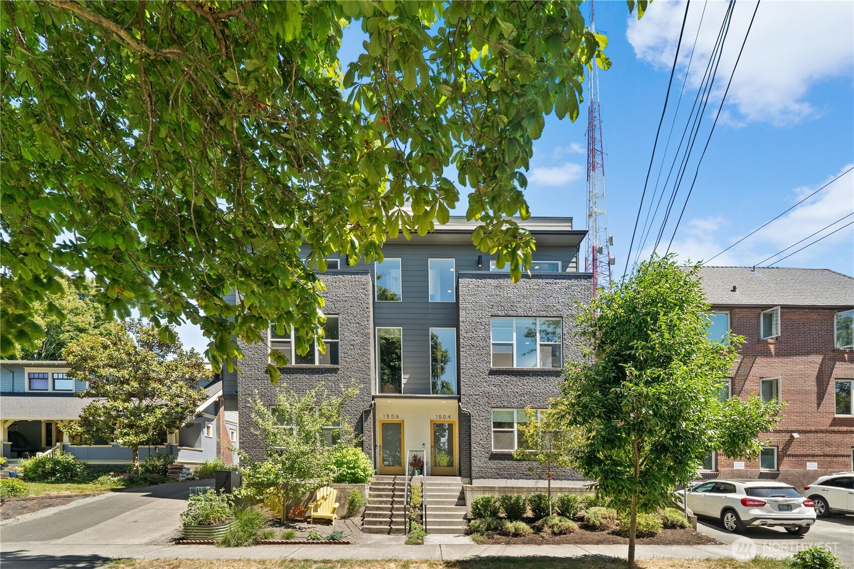 1504 1st Avenue Property Photo 1