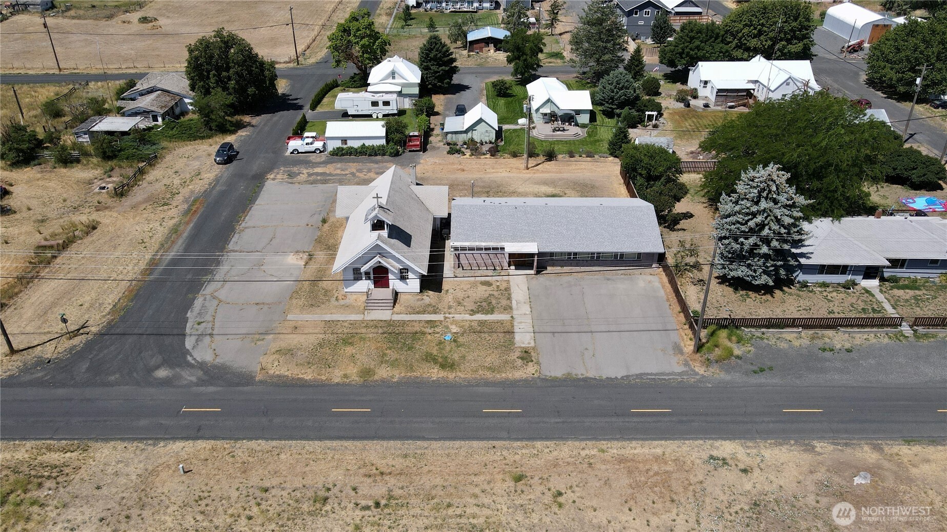 138 Range Street Property Photo 1