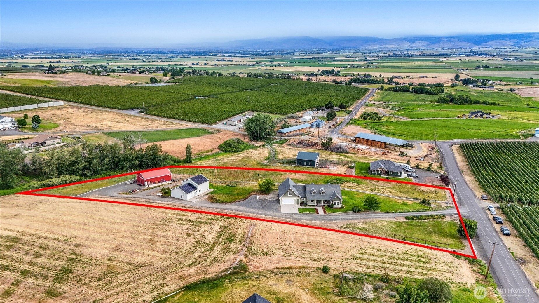 201 Vanderbilt Road Property Photo 2