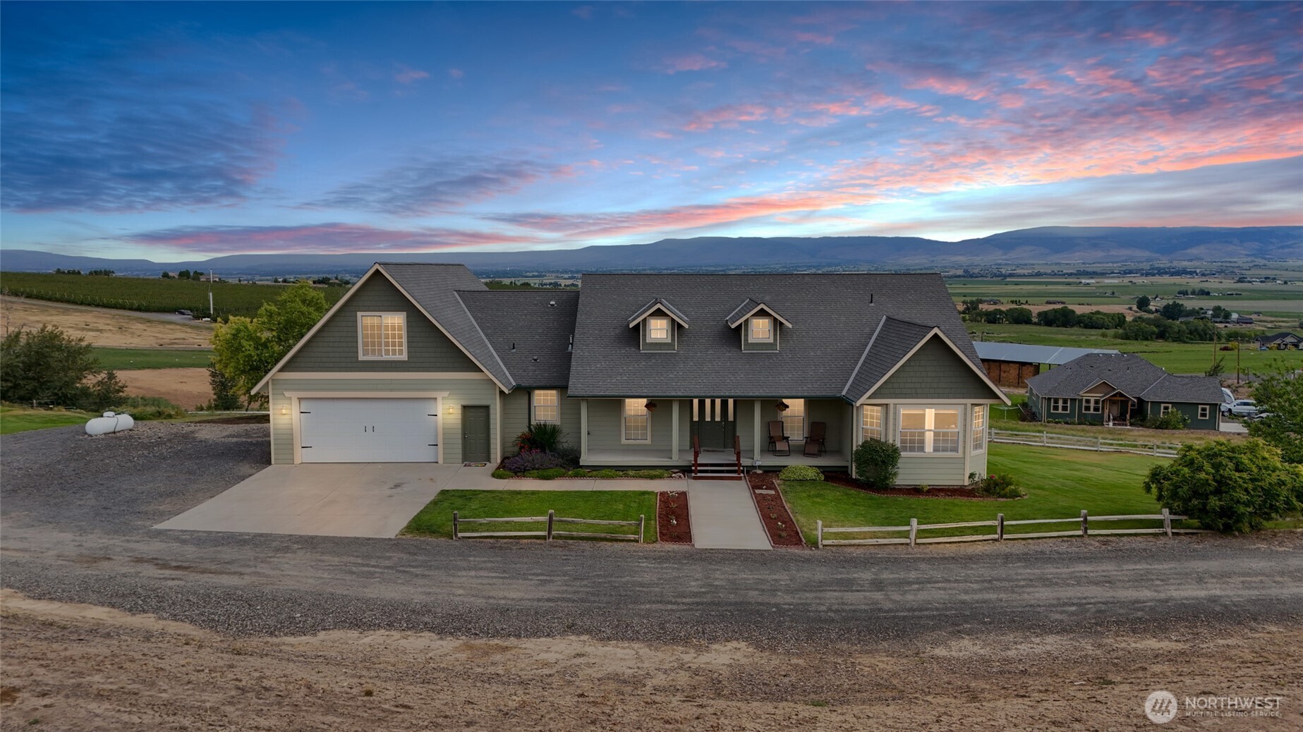 201 Vanderbilt Road Property Photo 3