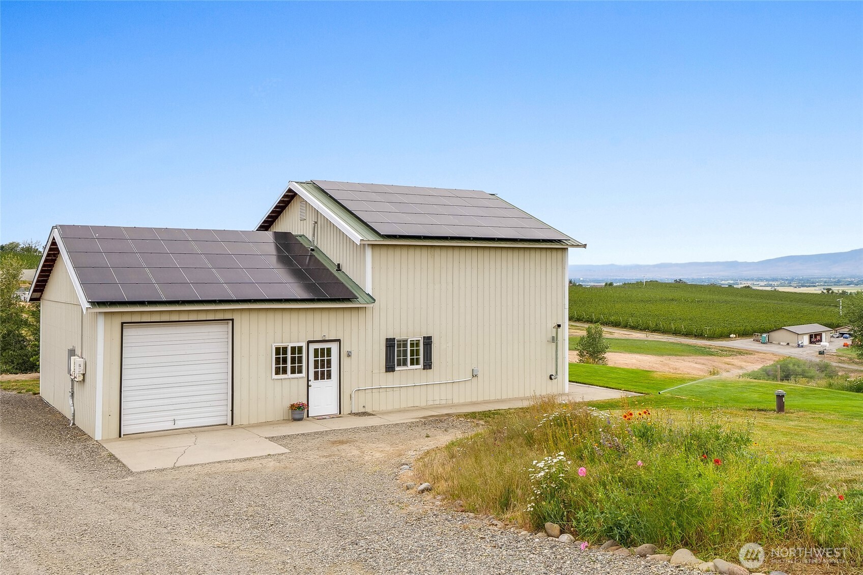 201 Vanderbilt Road Property Photo 7