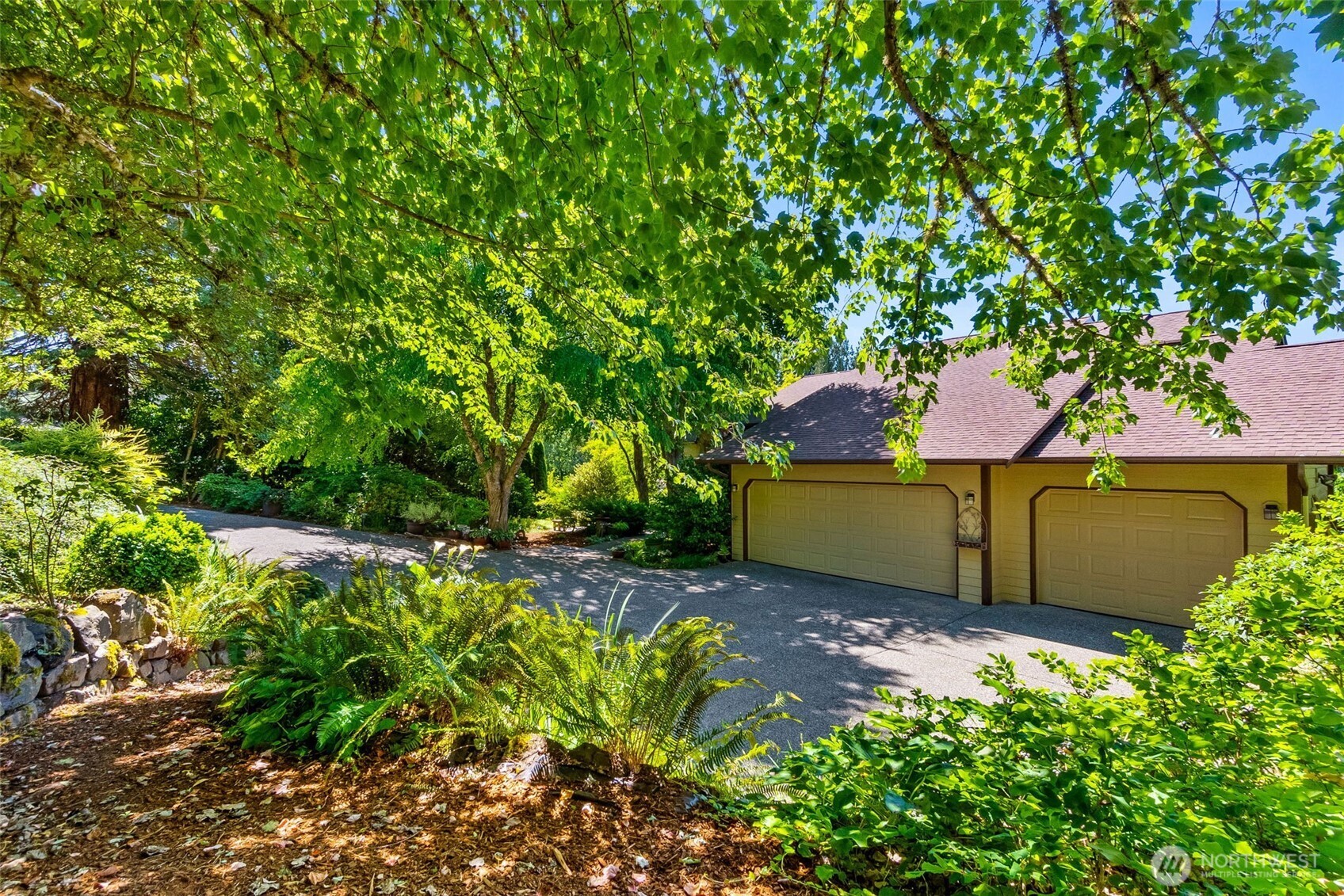 6701 Macintosh Court Property Photo 6