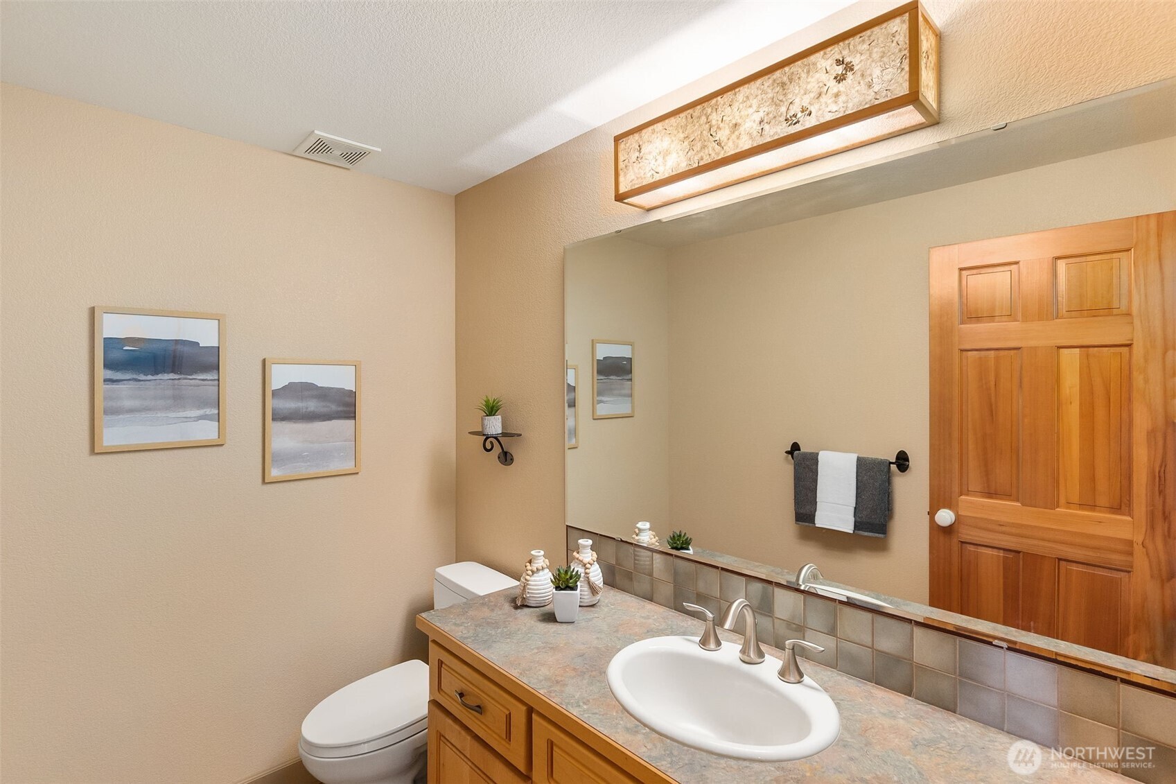 6701 Macintosh Court Property Photo 13