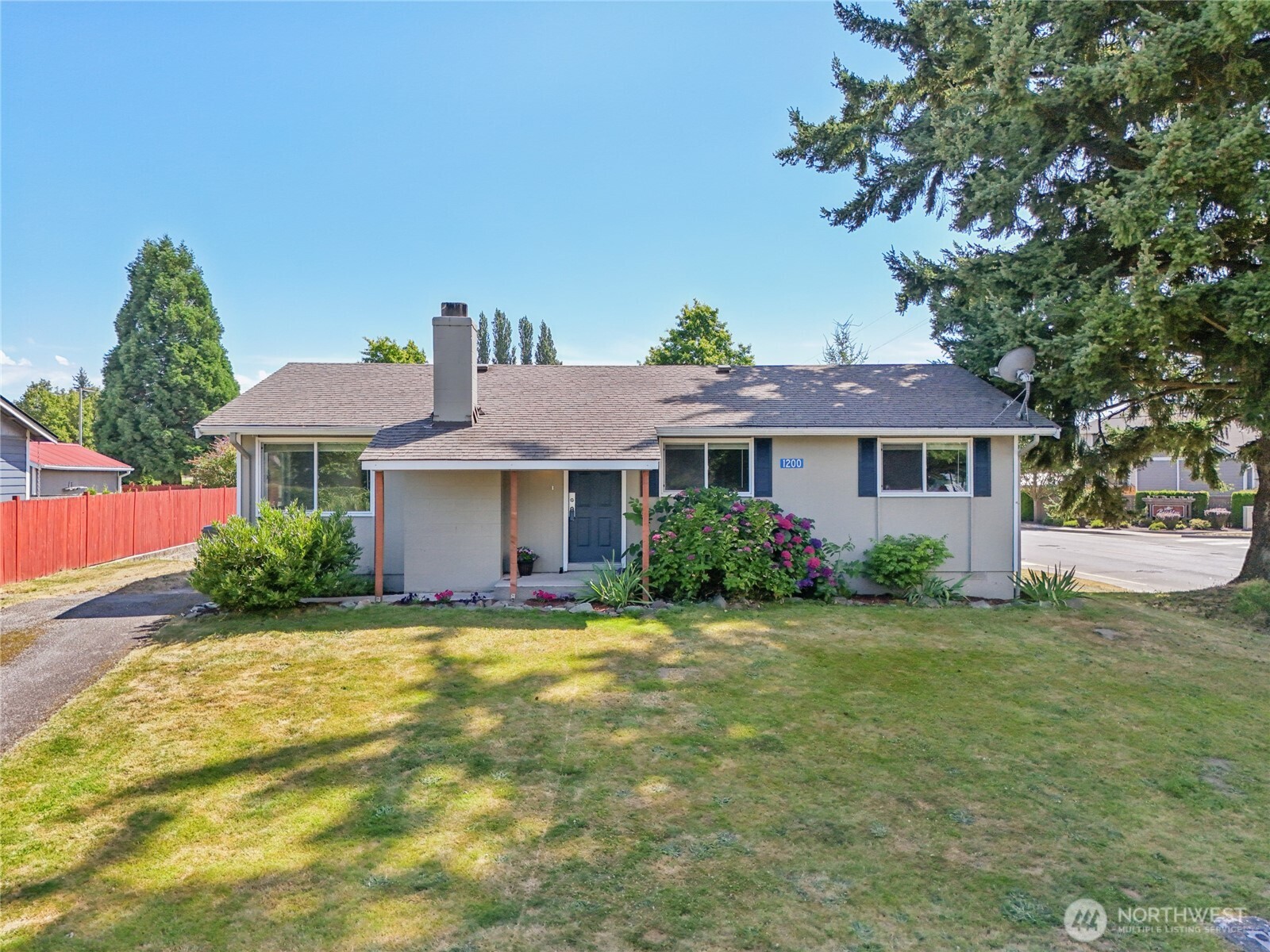 1200 Stierlen Place Property Photo 1