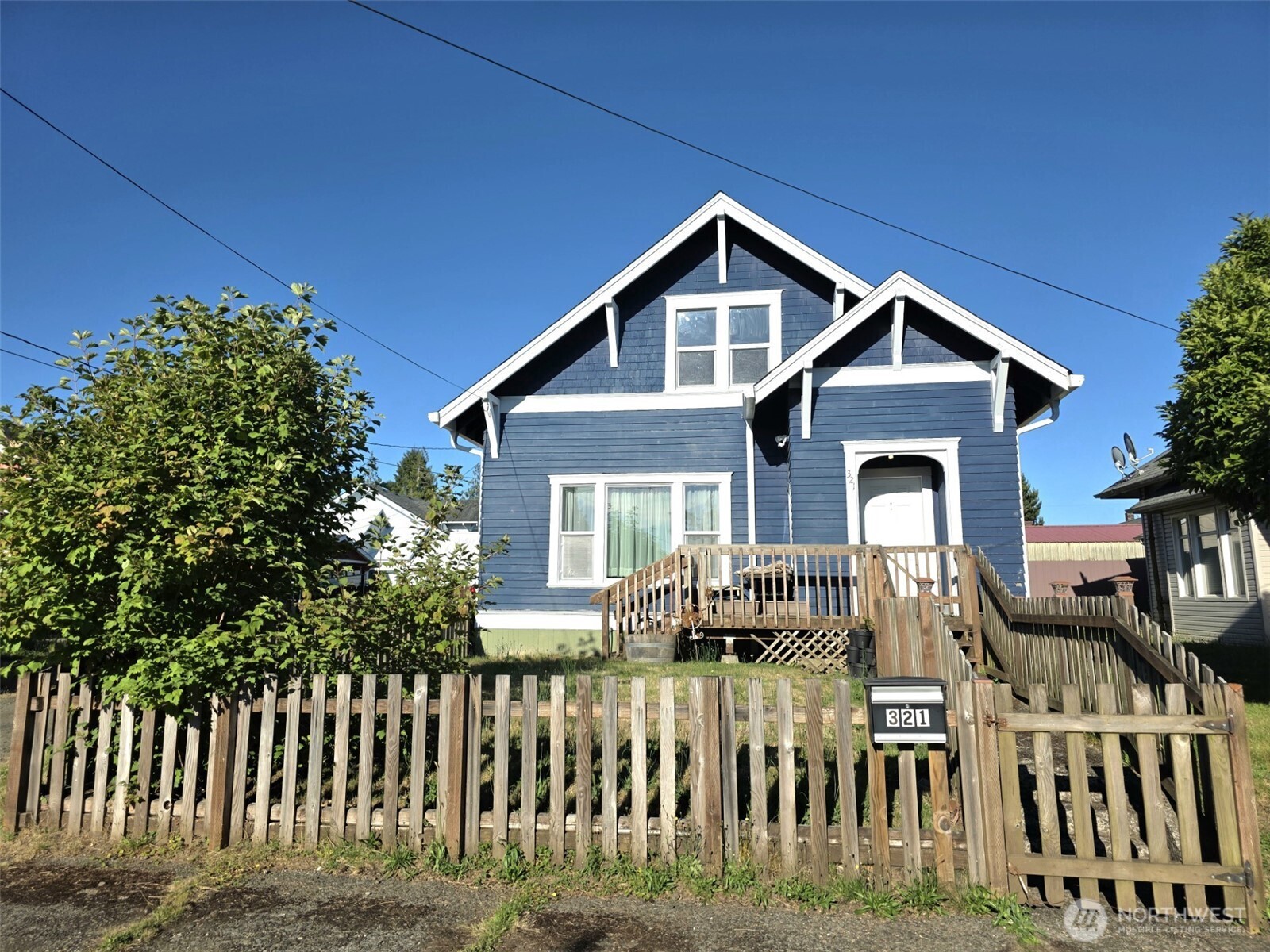 321 12th Street Property Photo 1