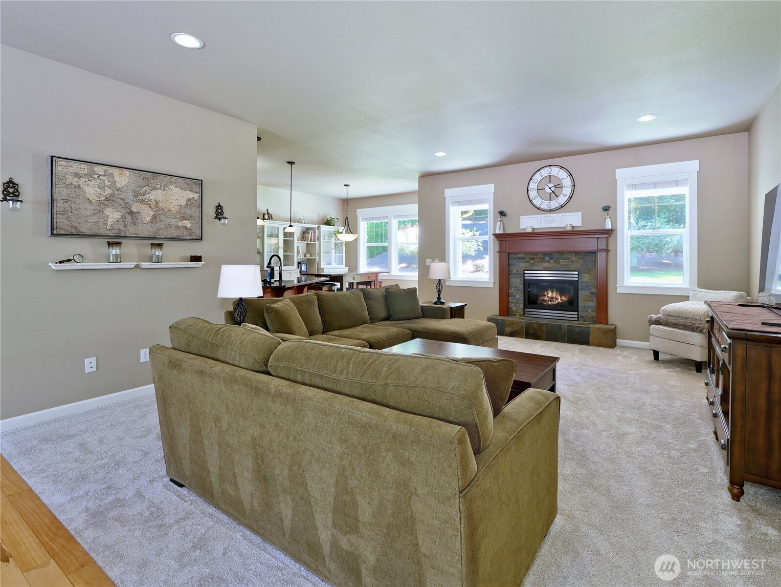 1022 259th Street Property Photo 9