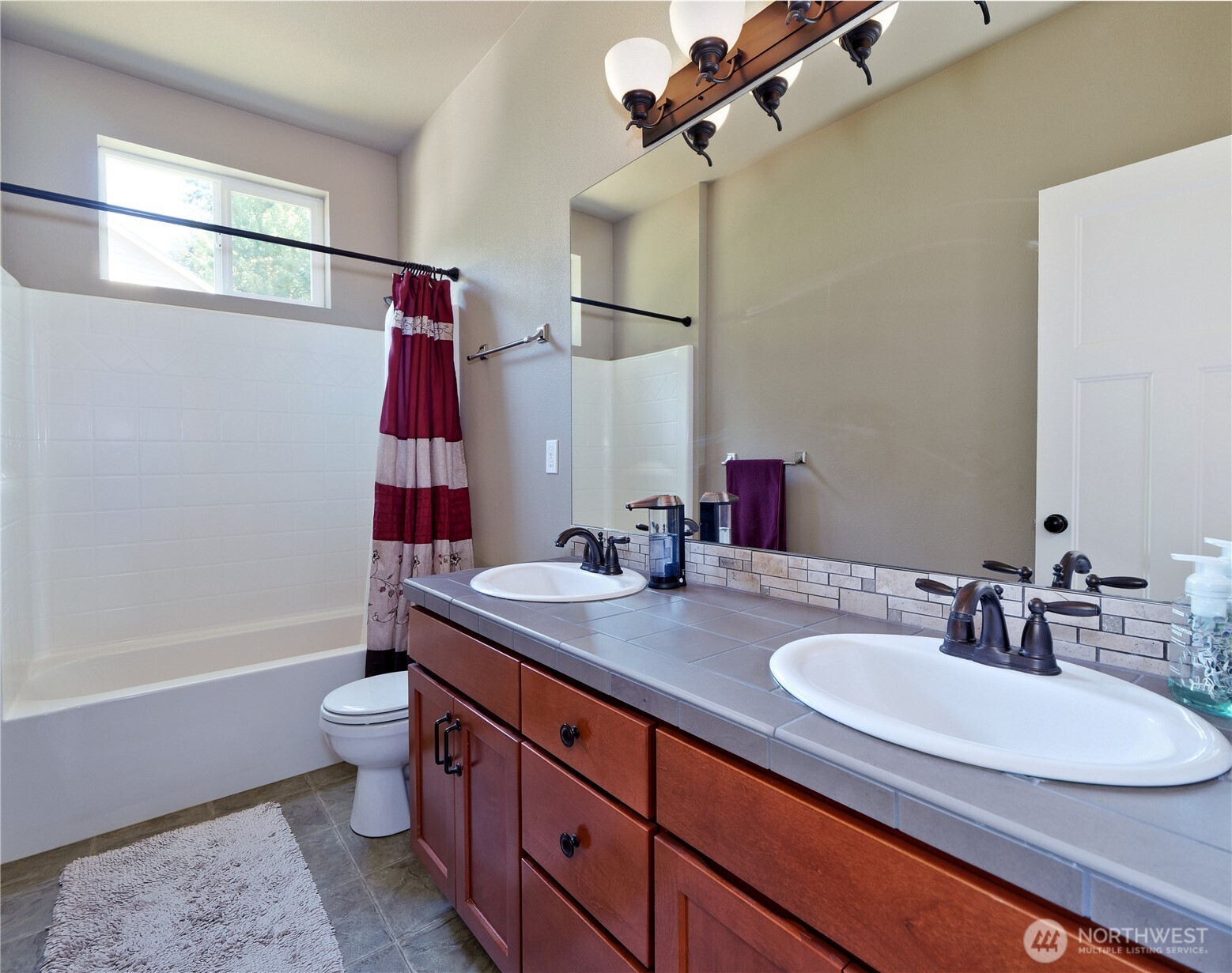 1022 259th Street Property Photo 17