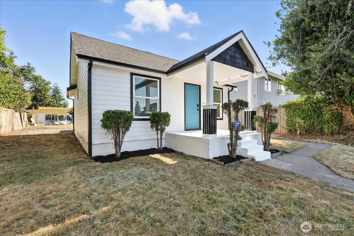 808 E 59th Street Property Photo 21