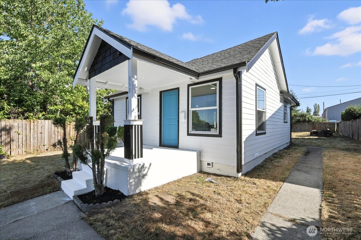 808 E 59th Street Property Photo 22