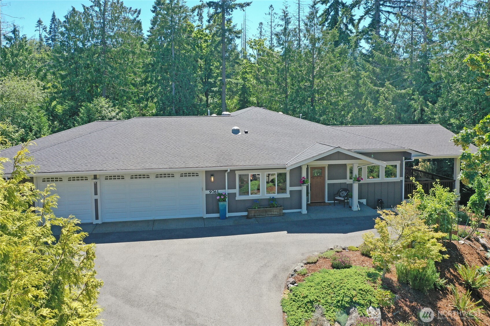 9761 Ne Charisma Circle Property Photo
