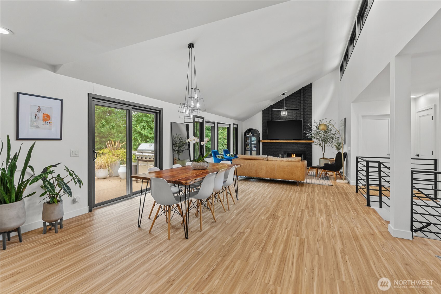 15108 238th Avenue Property Photo 8