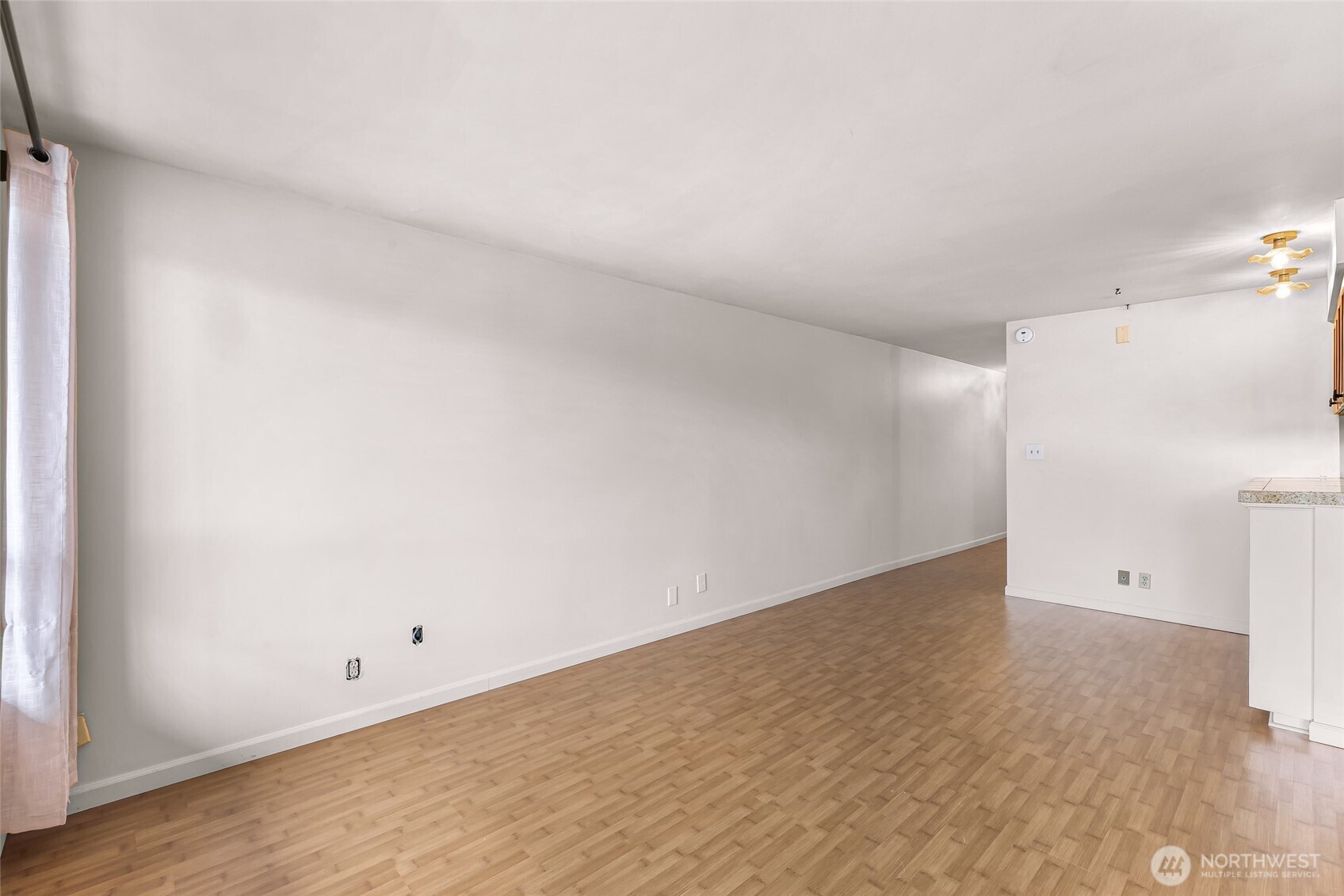 414 Boulevard 105 Property Photo 8