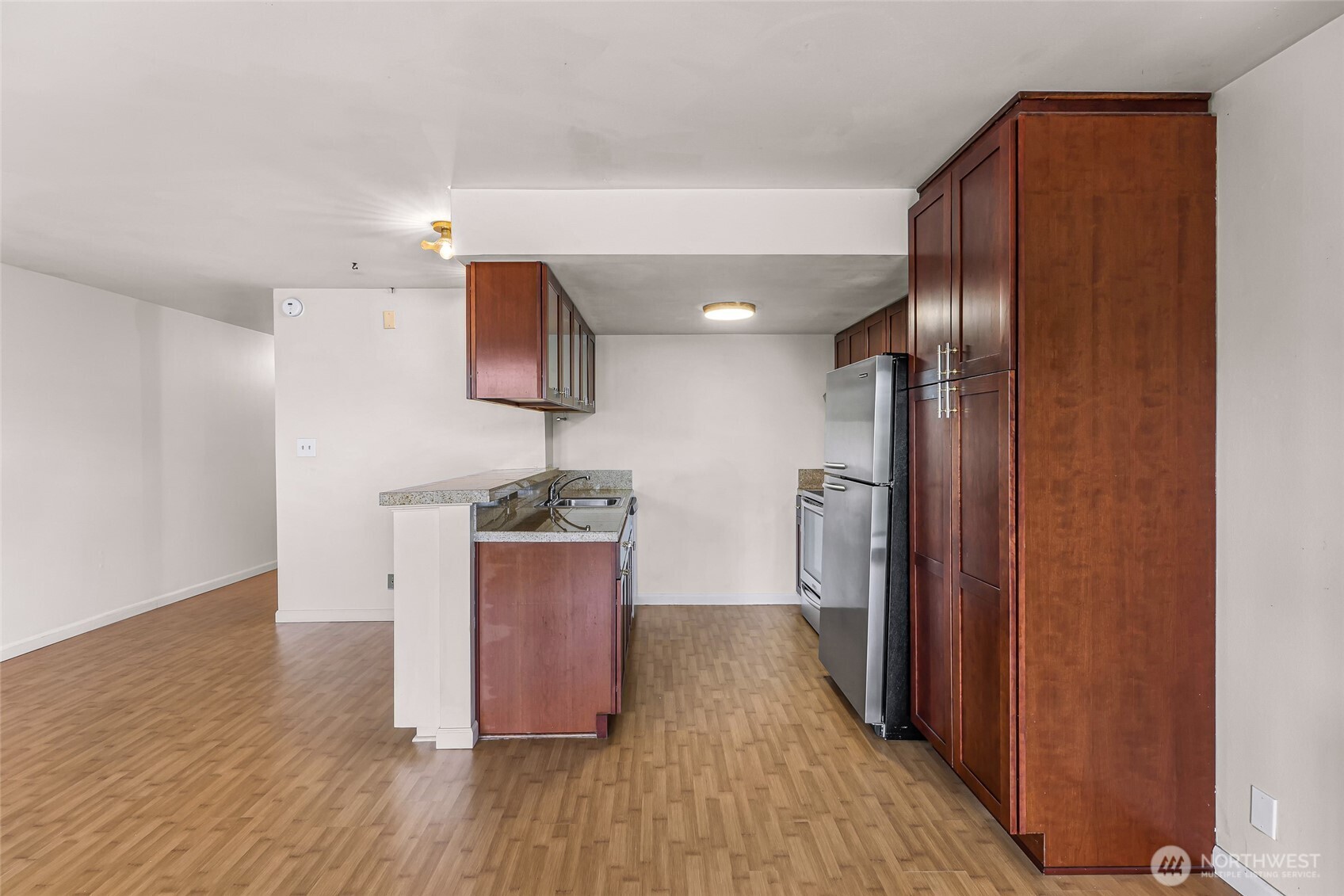 414 Boulevard 105 Property Photo 13