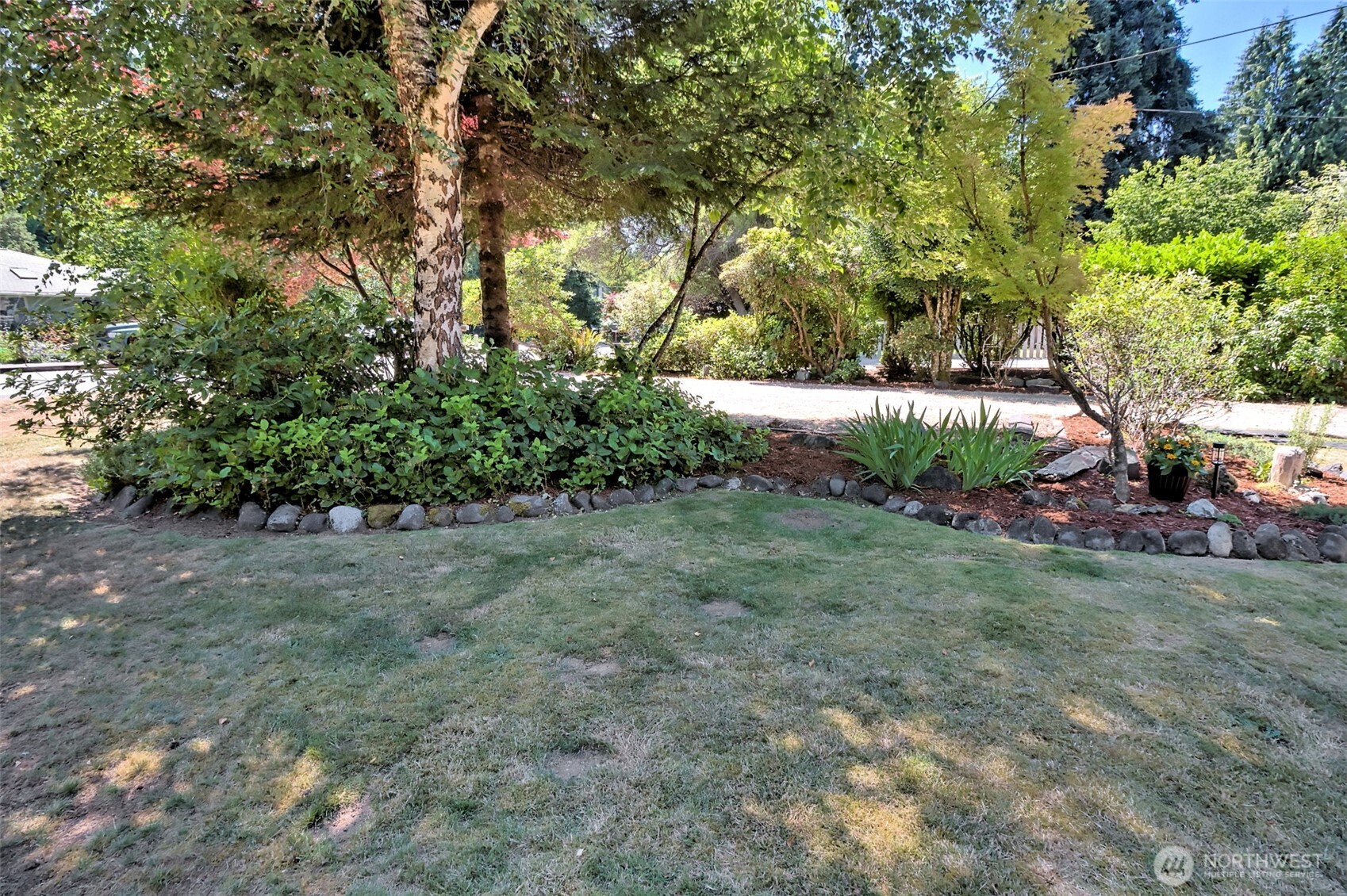 1912 Elliott Avenue Property Photo 5