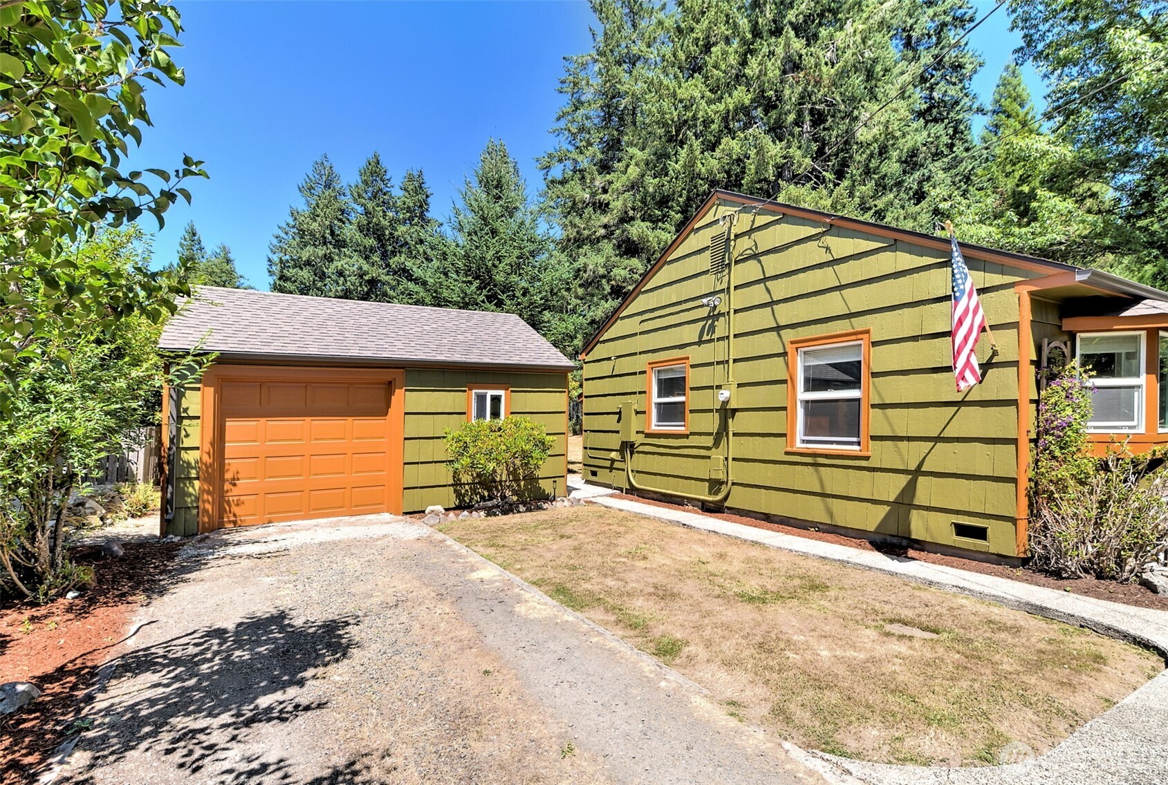 1912 Elliott Avenue Property Photo 6