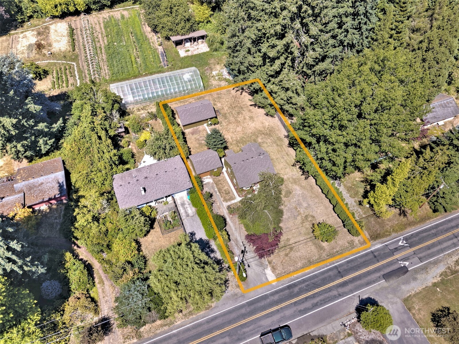 1912 Elliott Avenue Property Photo 7