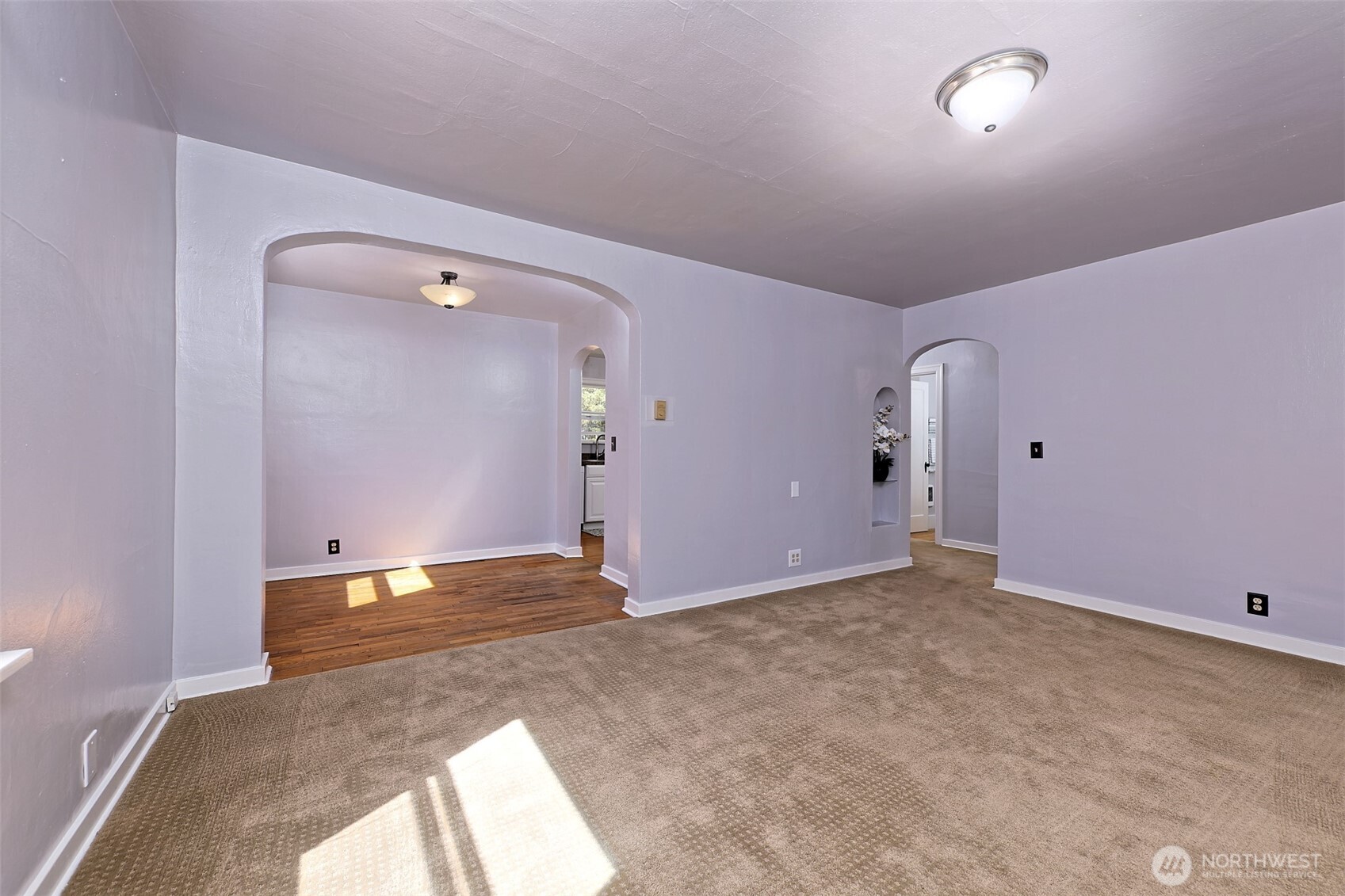 1912 Elliott Avenue Property Photo 13