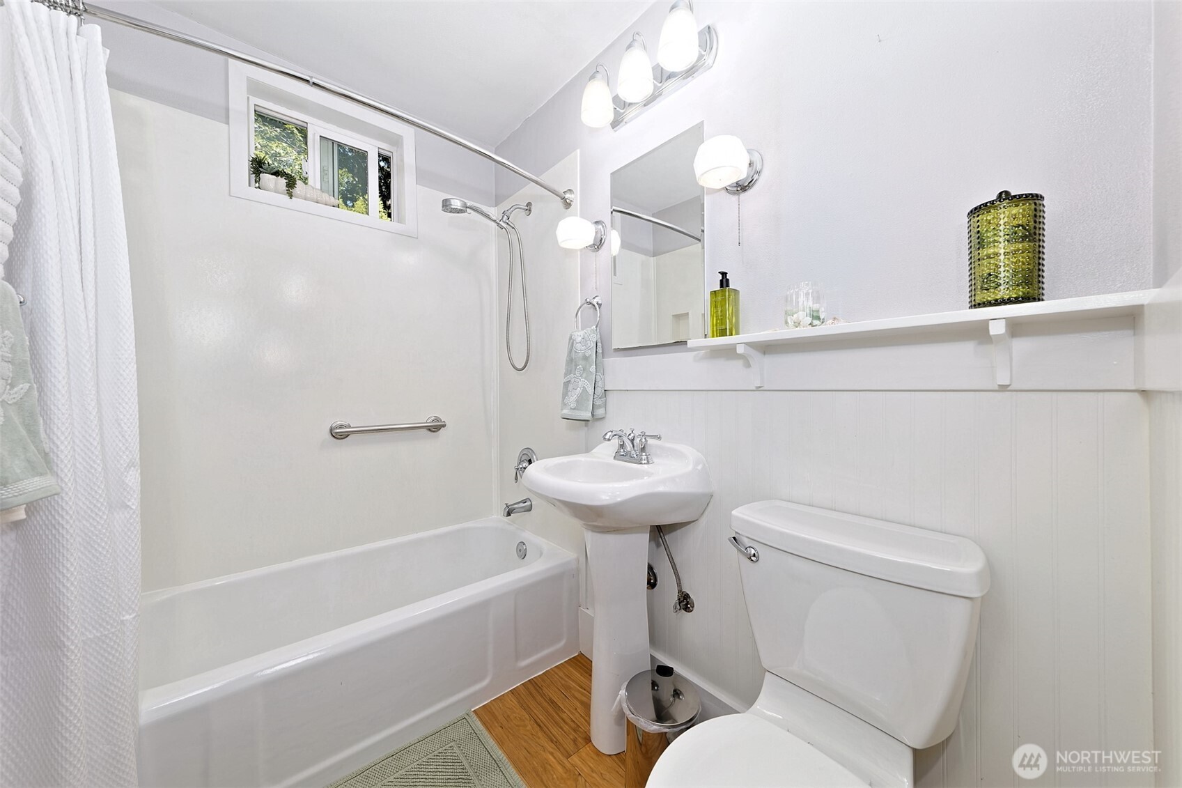 1912 Elliott Avenue Property Photo 21