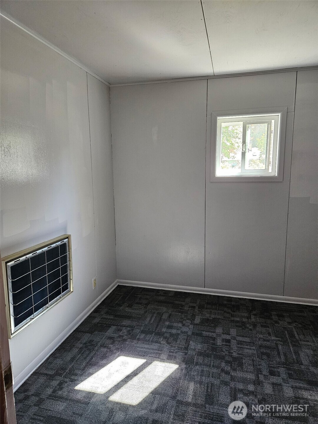 1912 Elliott Avenue Property Photo 30