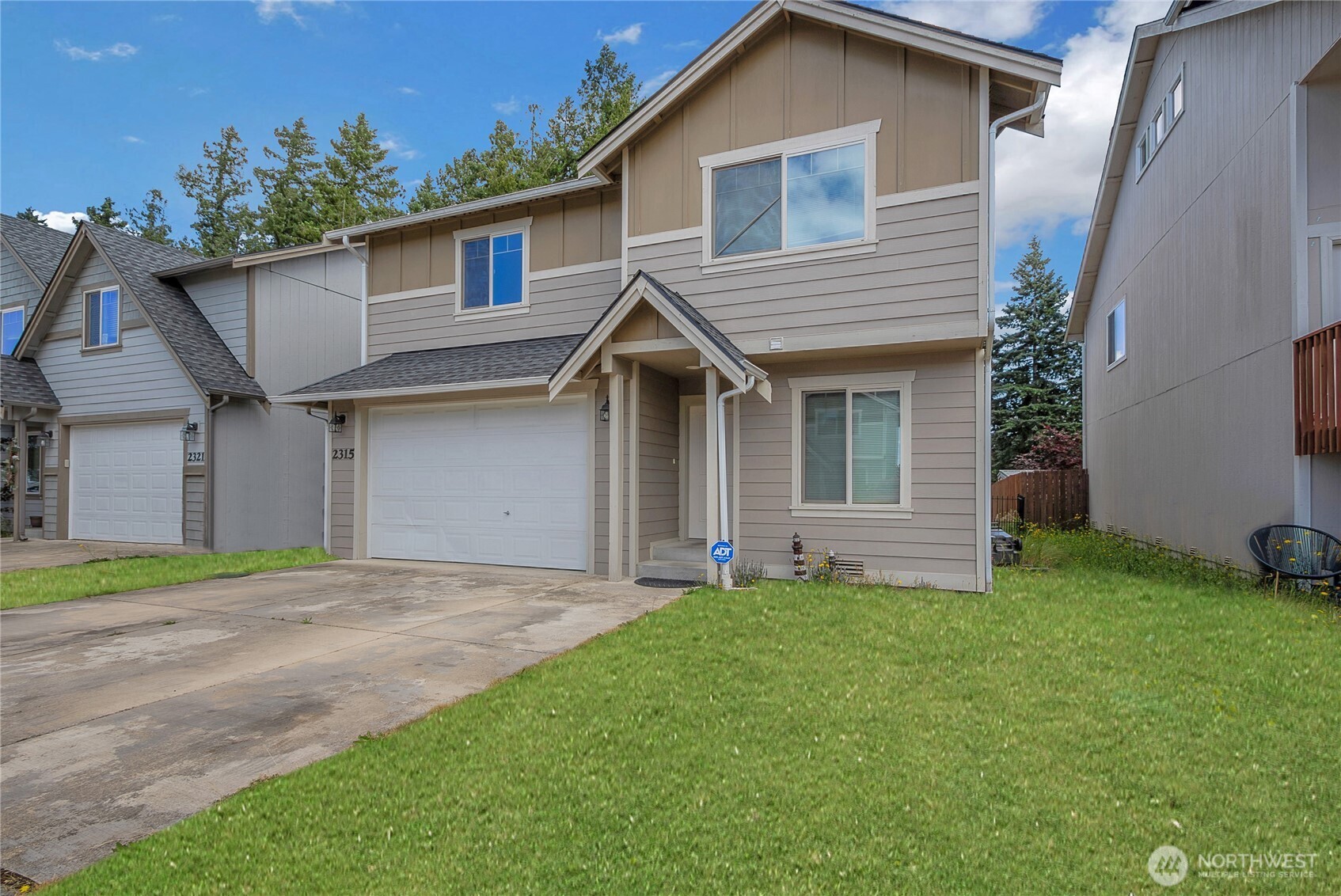2315 Se Kelby Circle Property Photo 1