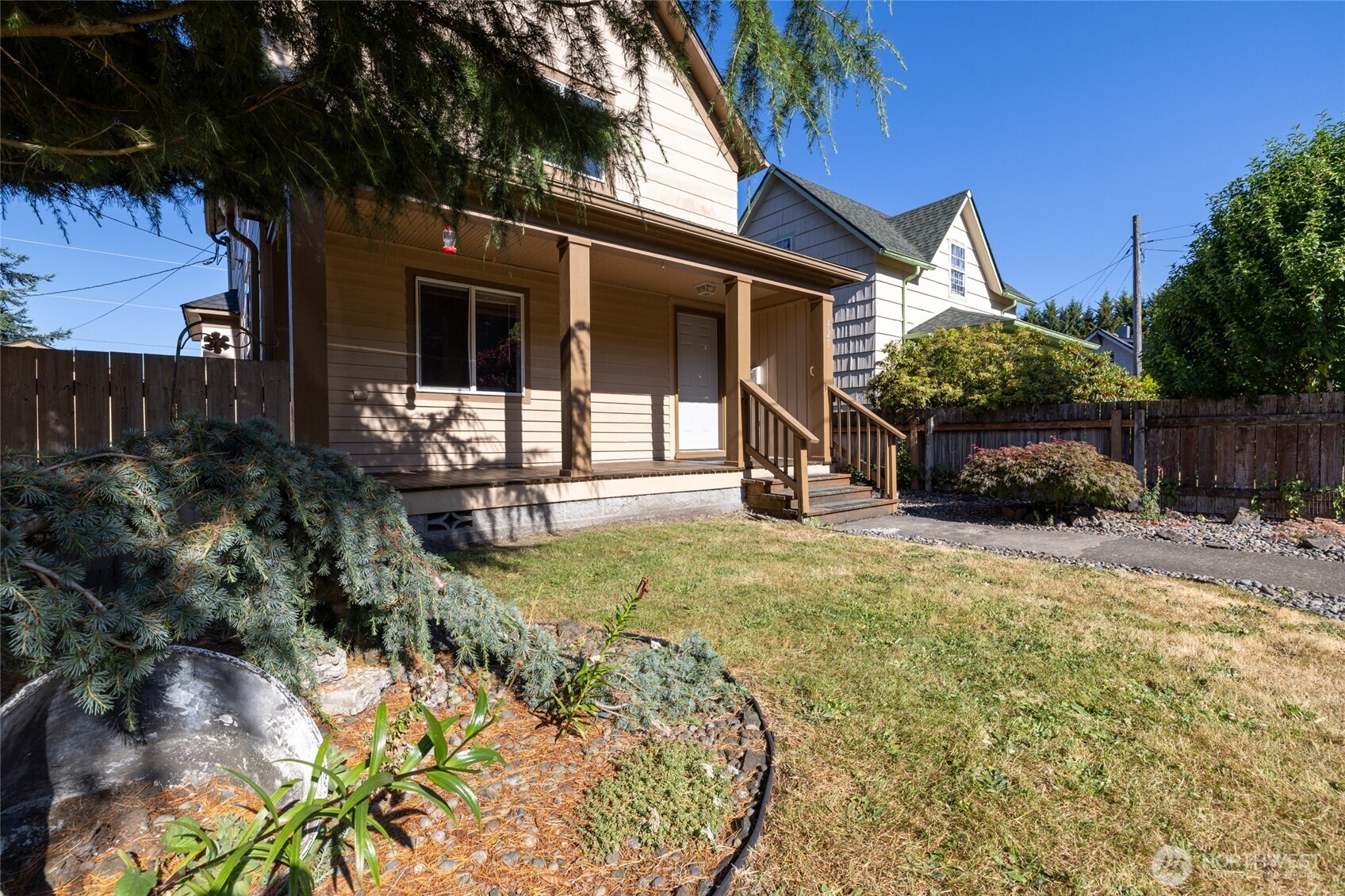 425 N Buckner Street Property Photo 1