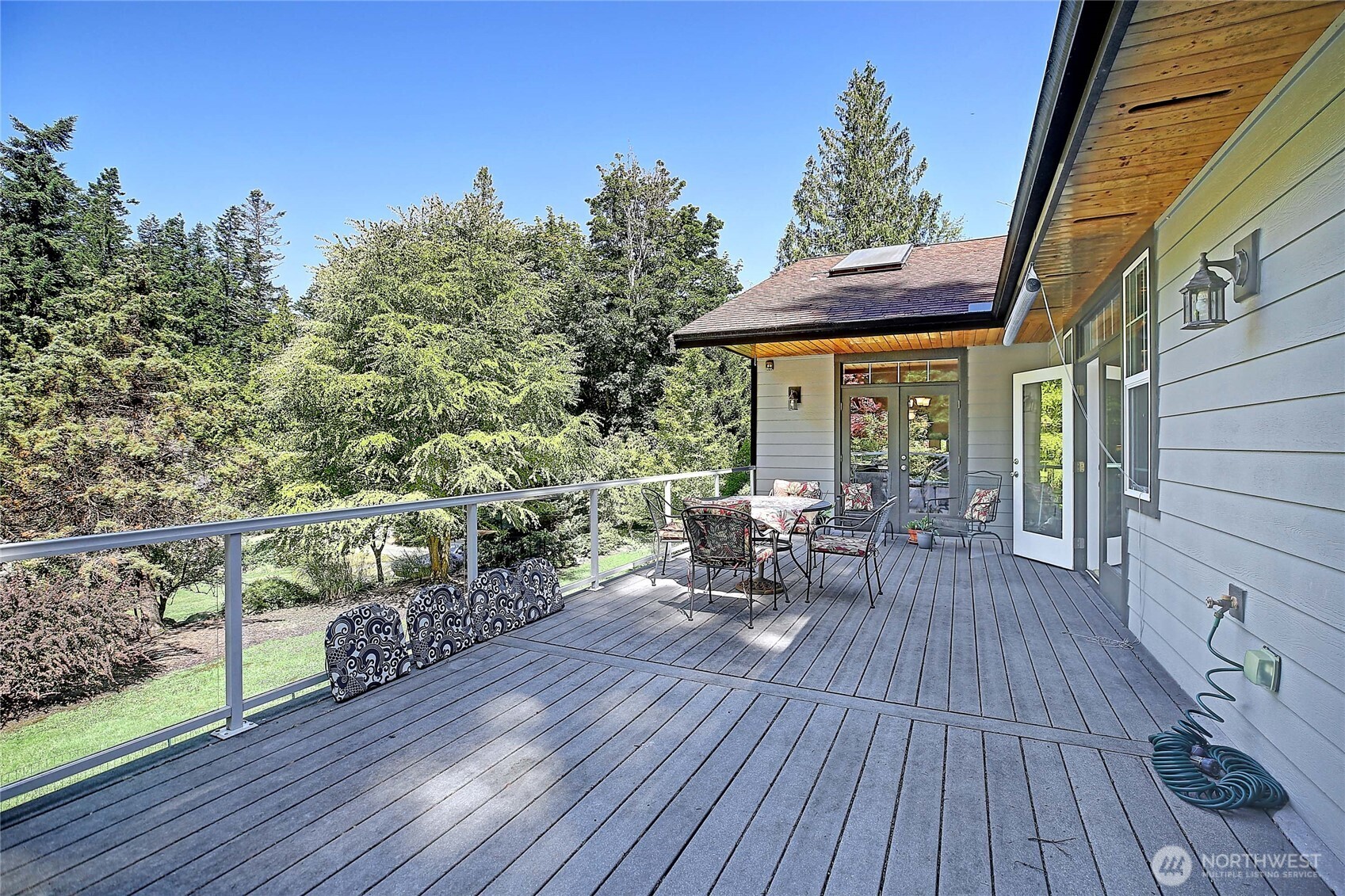 628 N Sunset Drive Property Photo 15