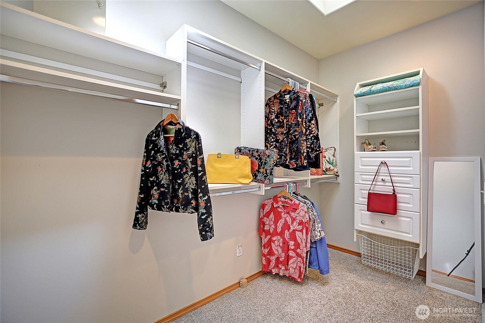 628 N Sunset Drive Property Photo 20
